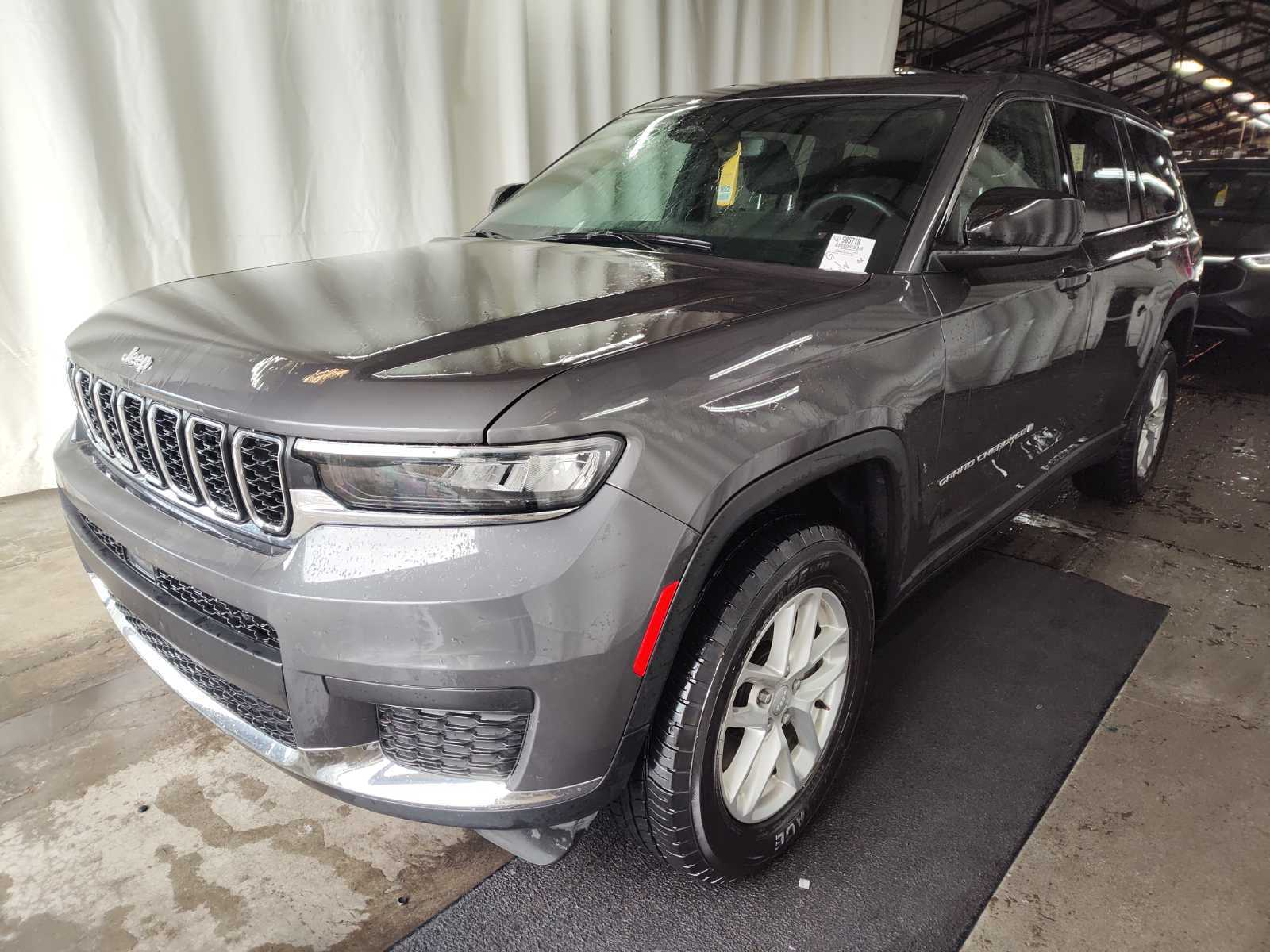 2024 Jeep Grand Cherokee  Laredo AWD