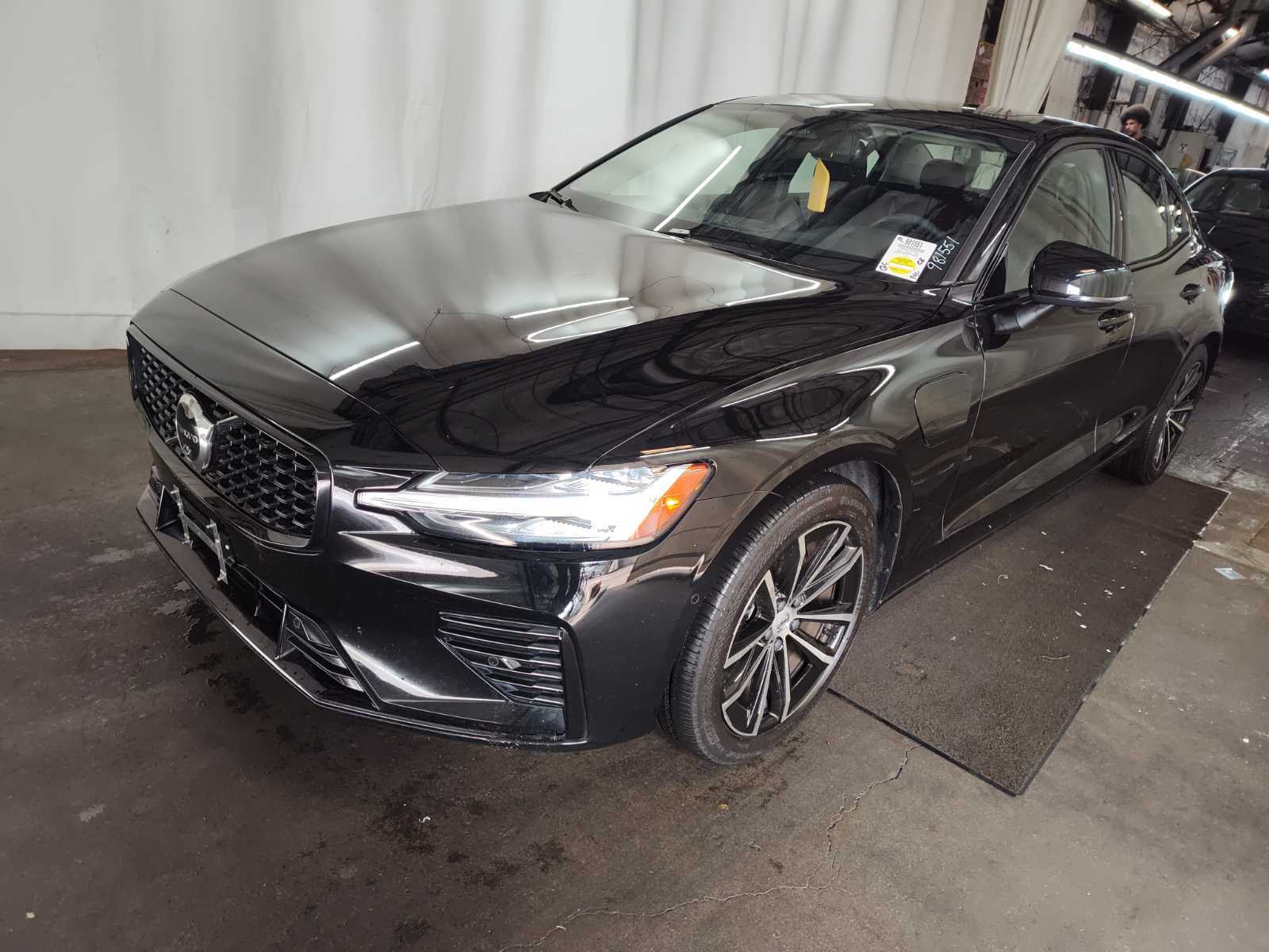 2023 Volvo S60   AWD
