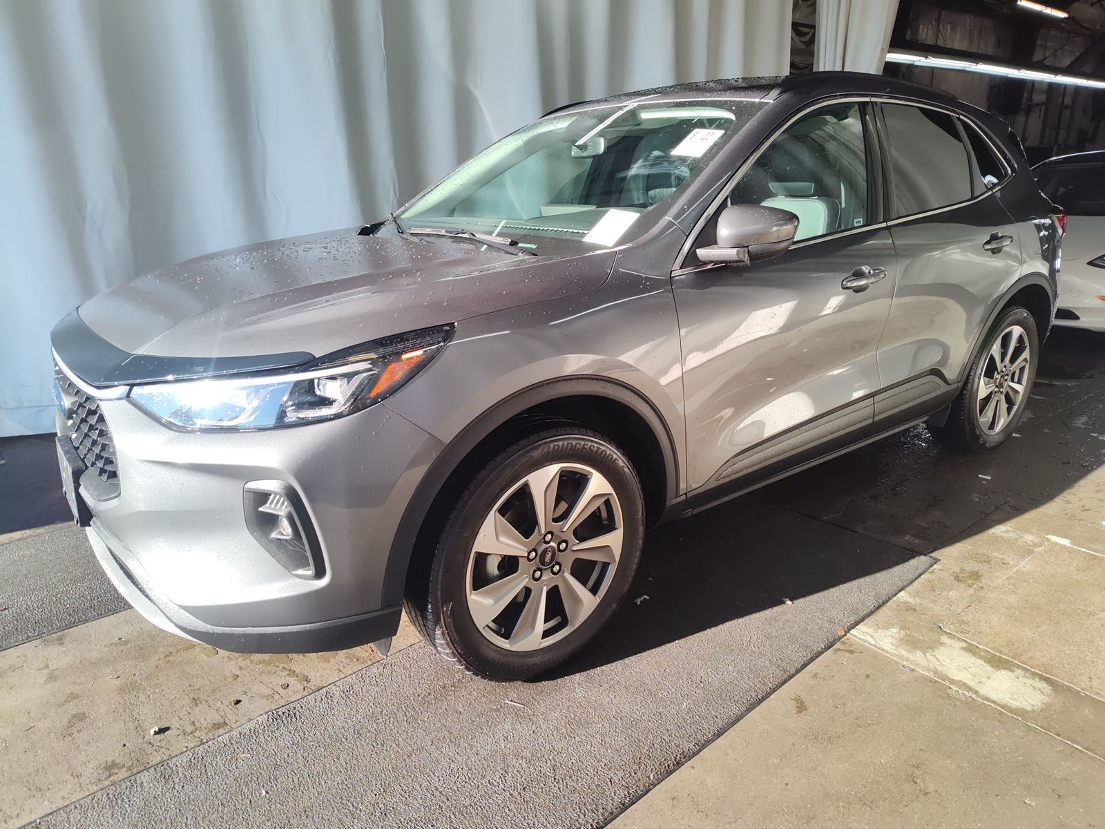 2025 Ford Escape   AWD