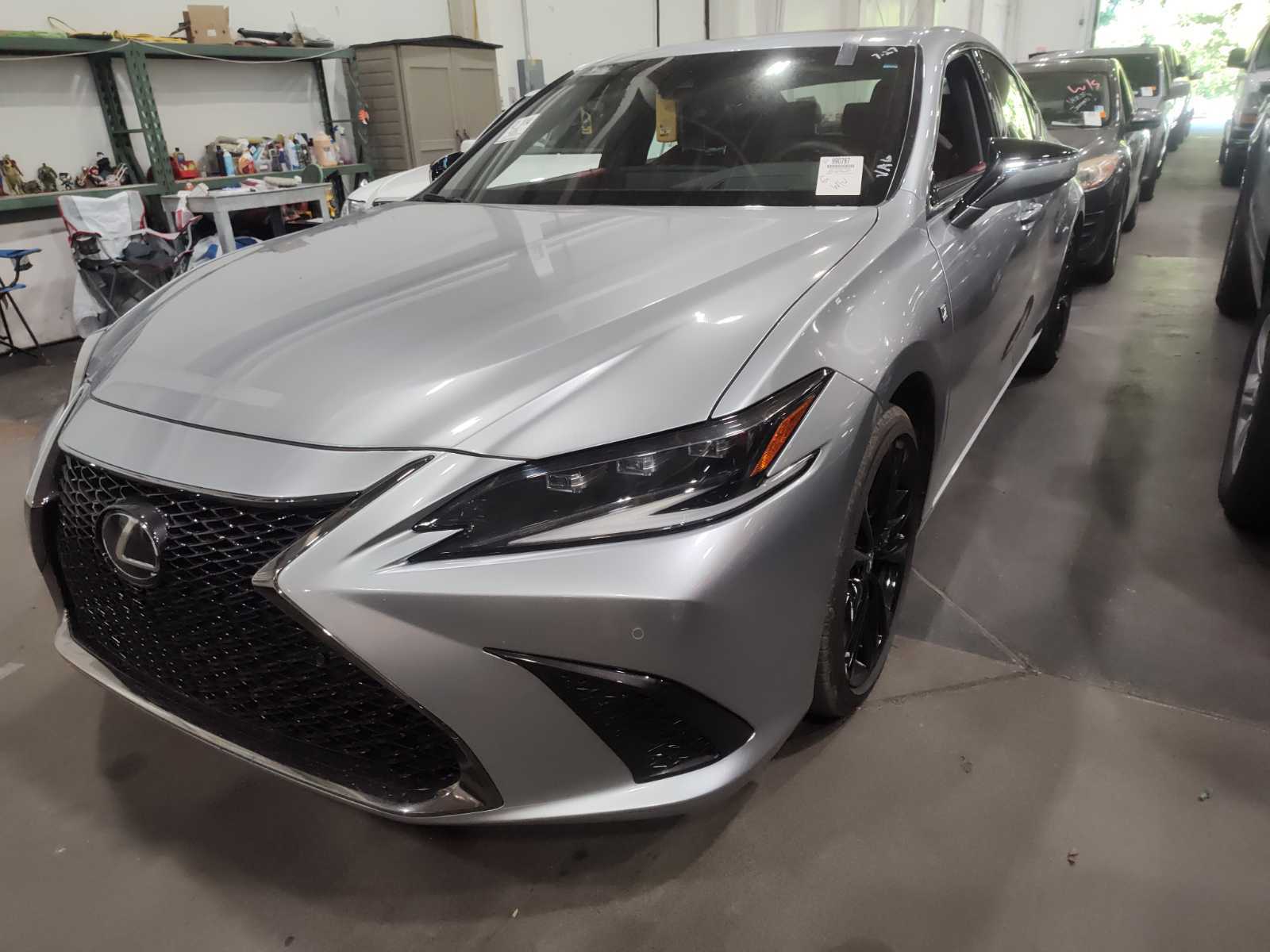 2022 Lexus ES   FWD