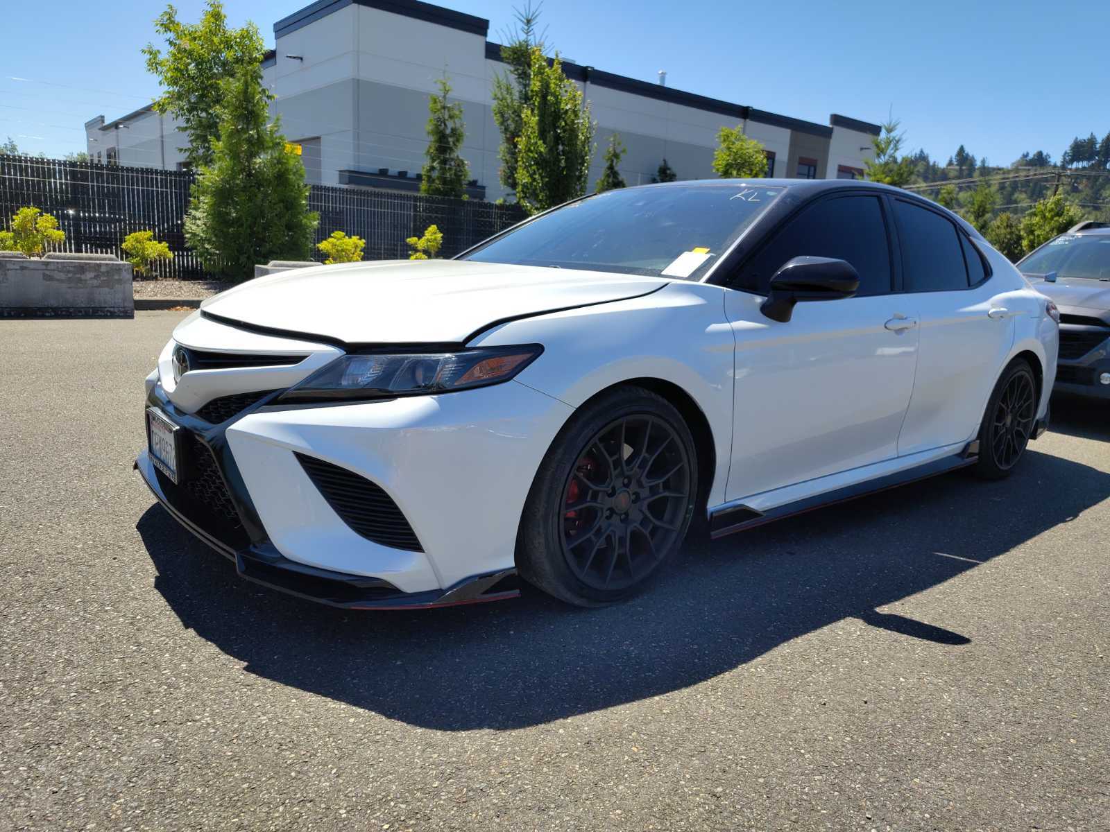 2020 Toyota Camry   FWD