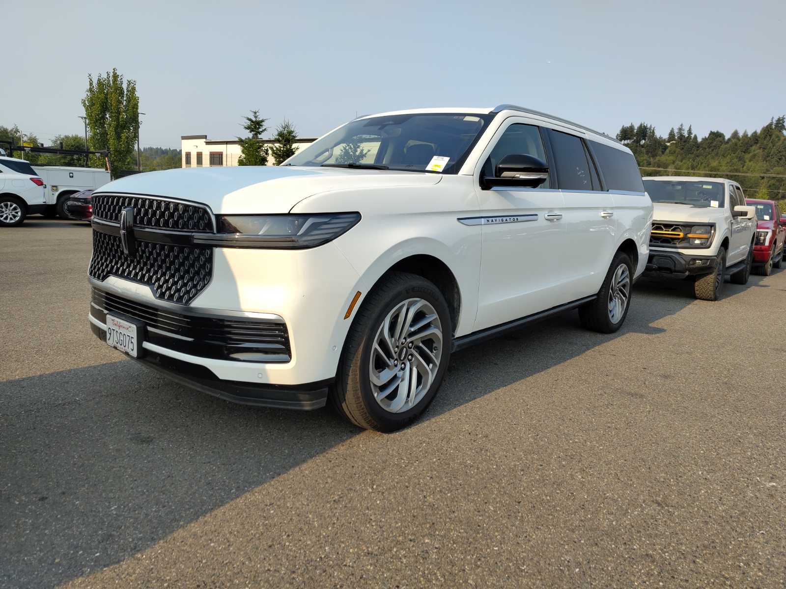 2025 Lincoln Navigator  Reserve AWD