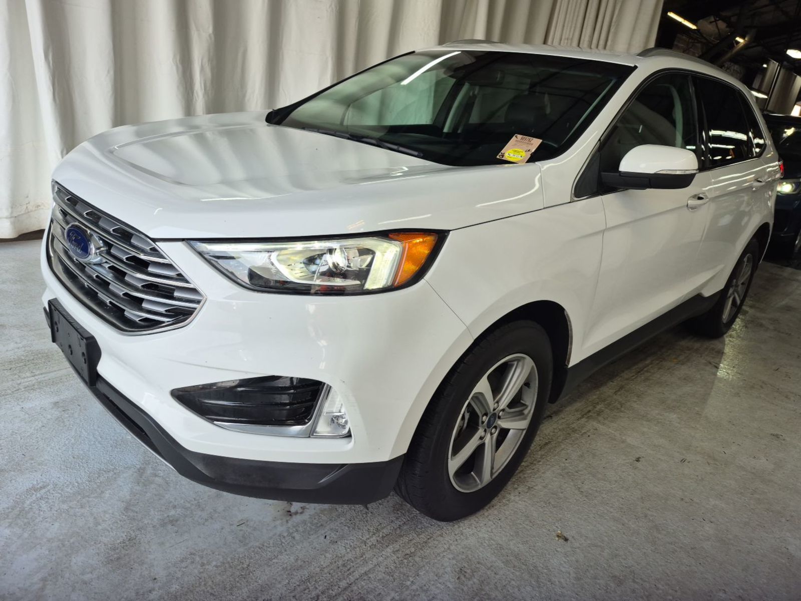 2019 Ford Edge  SEL FWD