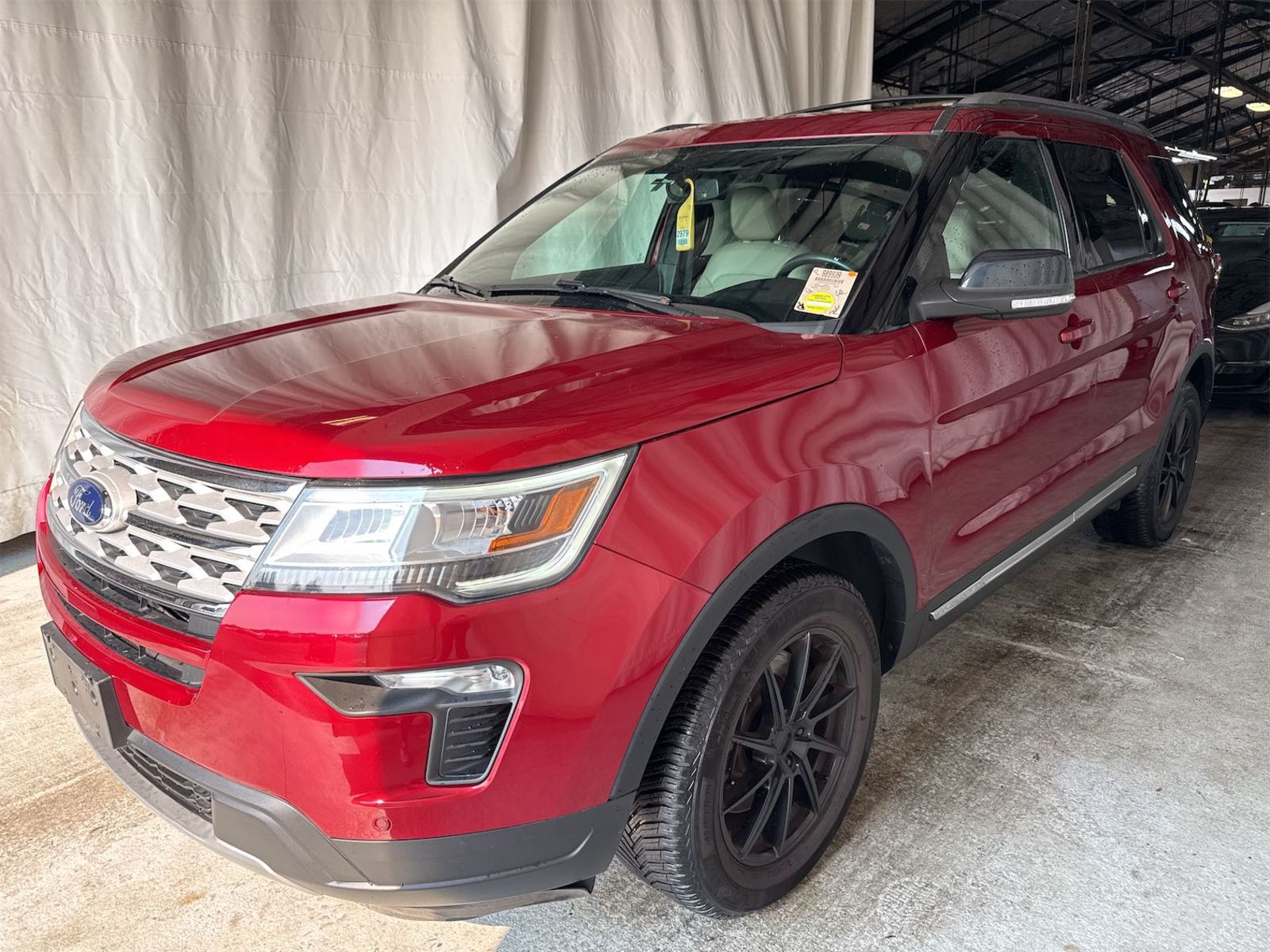 2019 Ford Explorer  XLT AWD