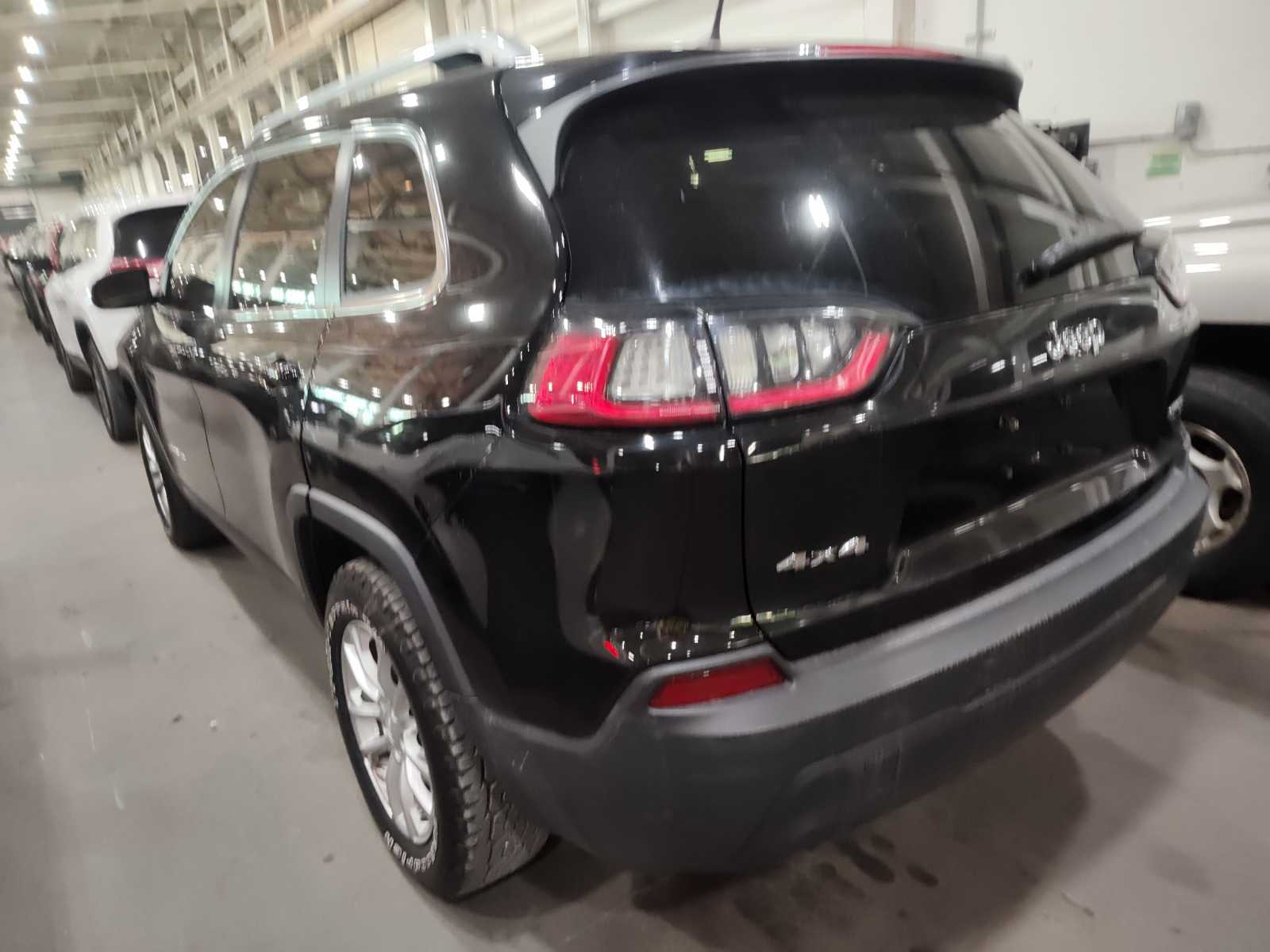 2019 Jeep Cherokee   AWD