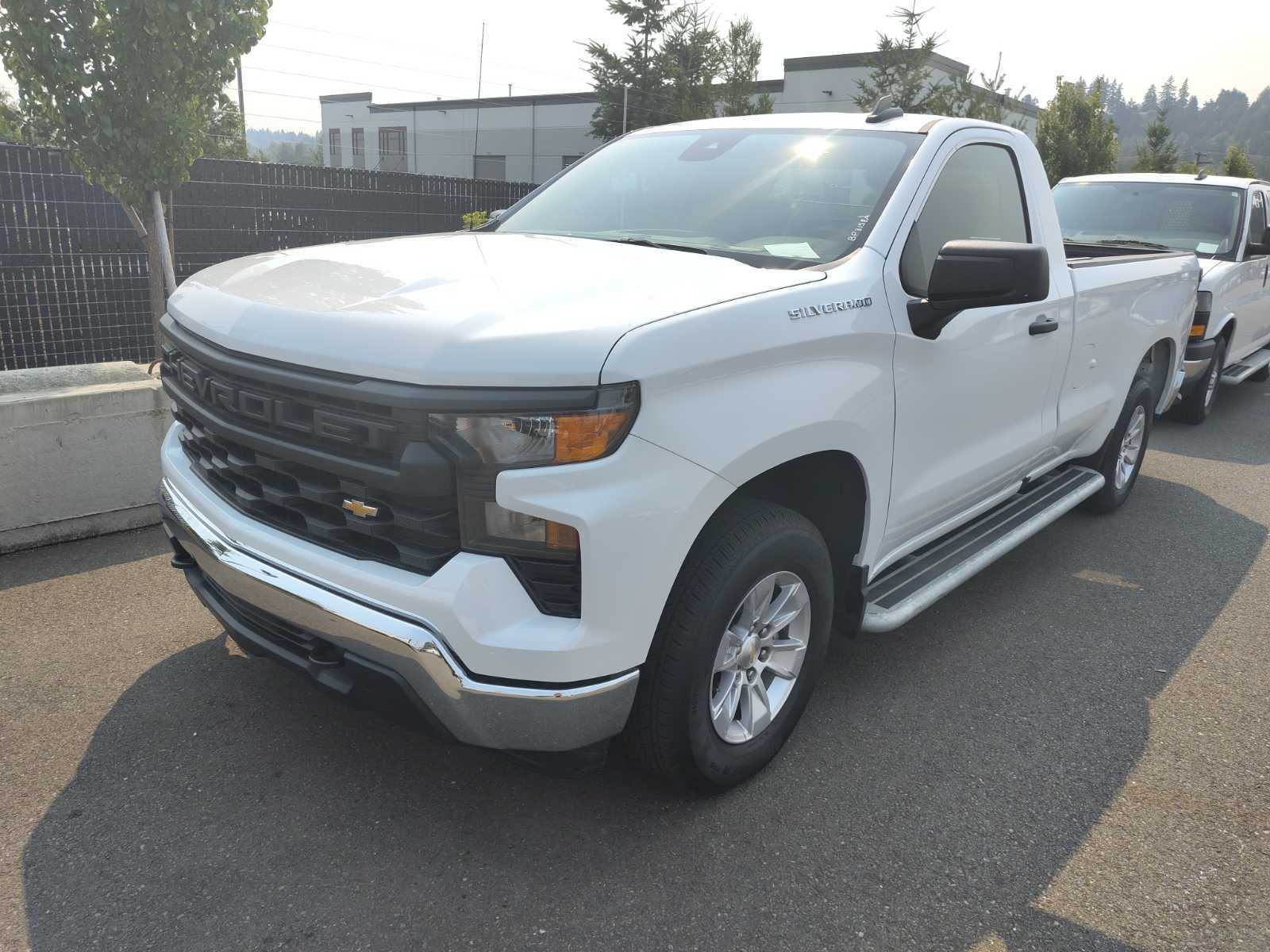 2025 Chevrolet Silverado 1500   RWD