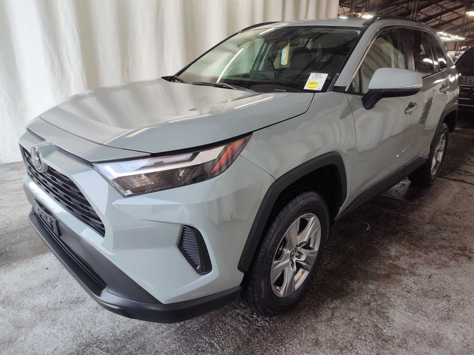 2023 Toyota RAV4  XLE AWD