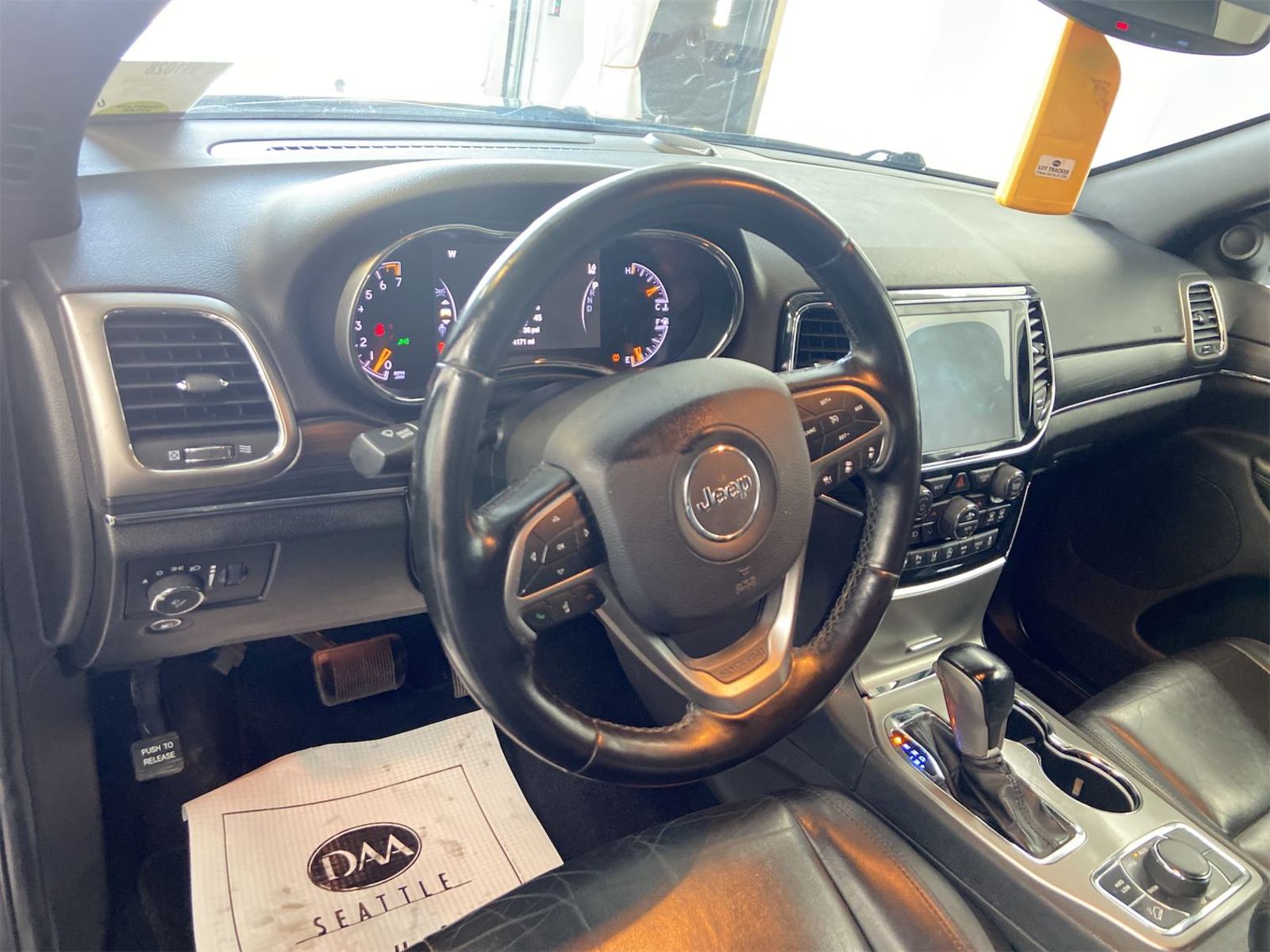 2020 Jeep Grand Cherokee  Limited AWD
