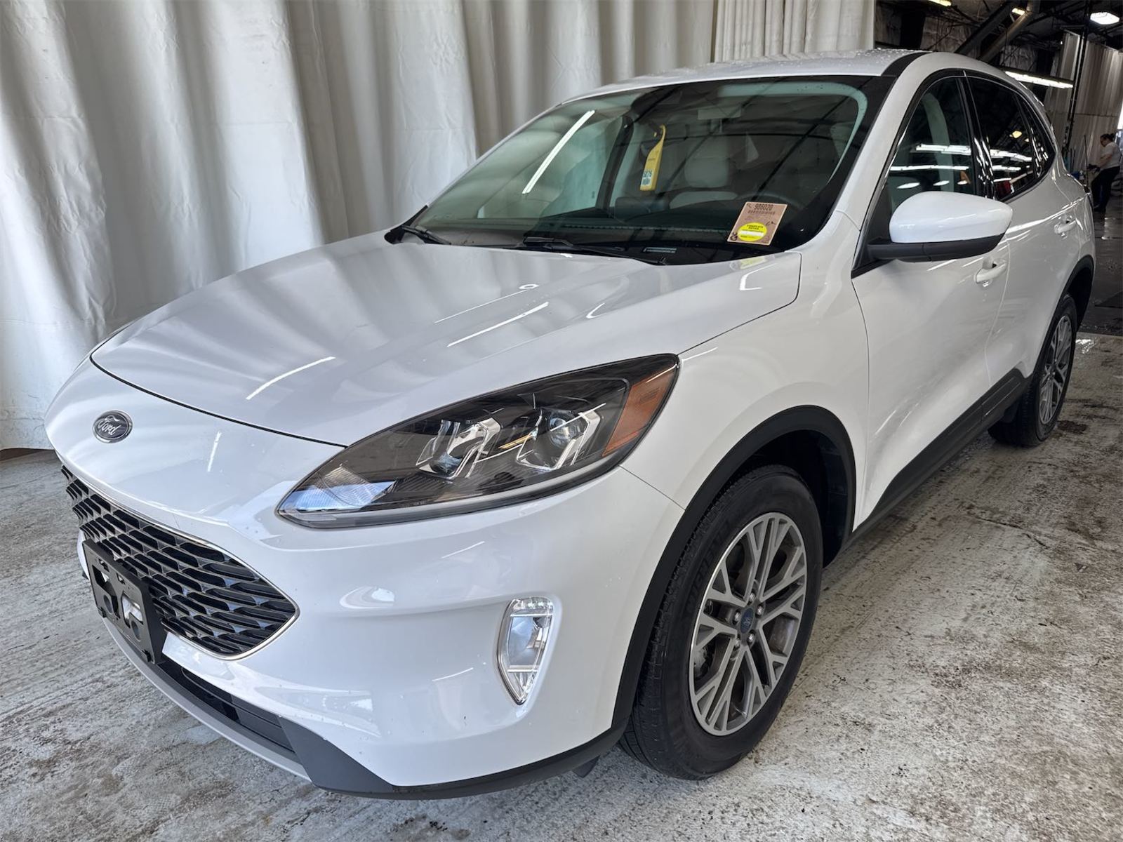 2022 Ford Escape  SEL AWD