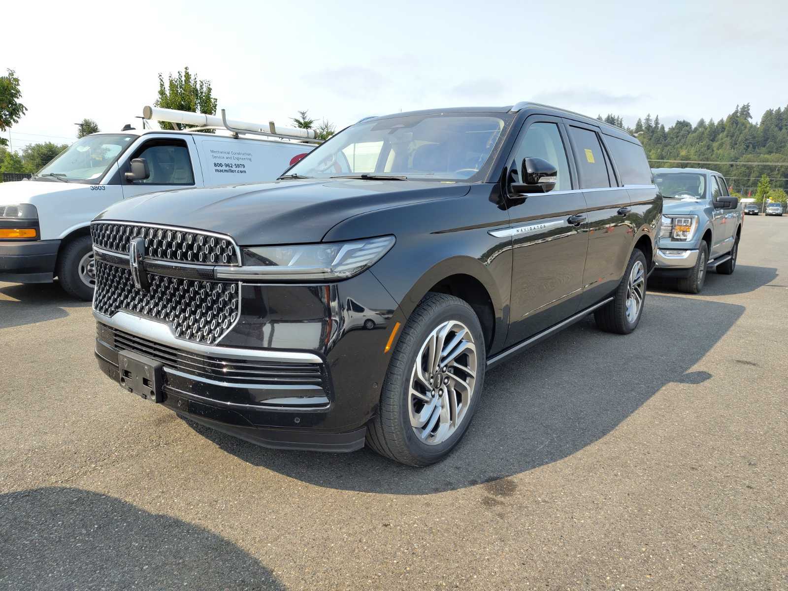 2025 Lincoln Navigator  Reserve AWD