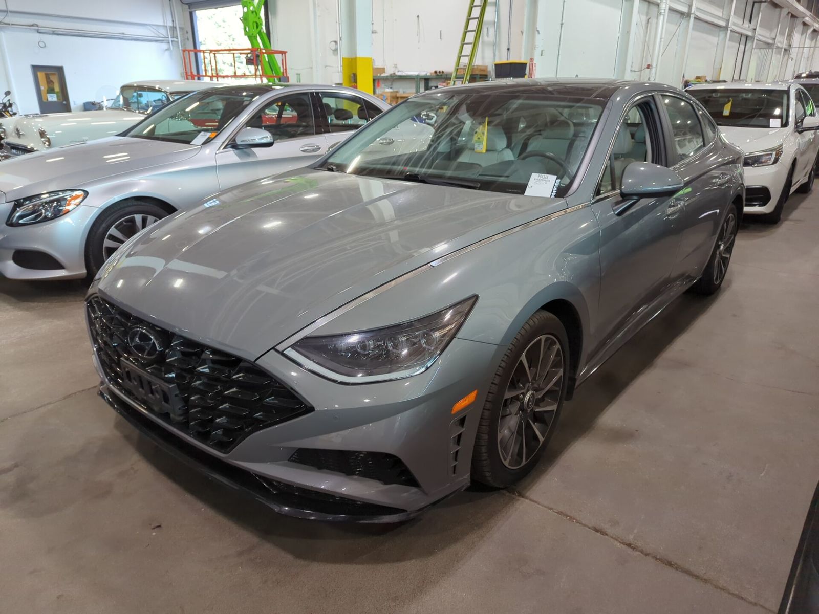 2022 Hyundai Sonata  Limited FWD