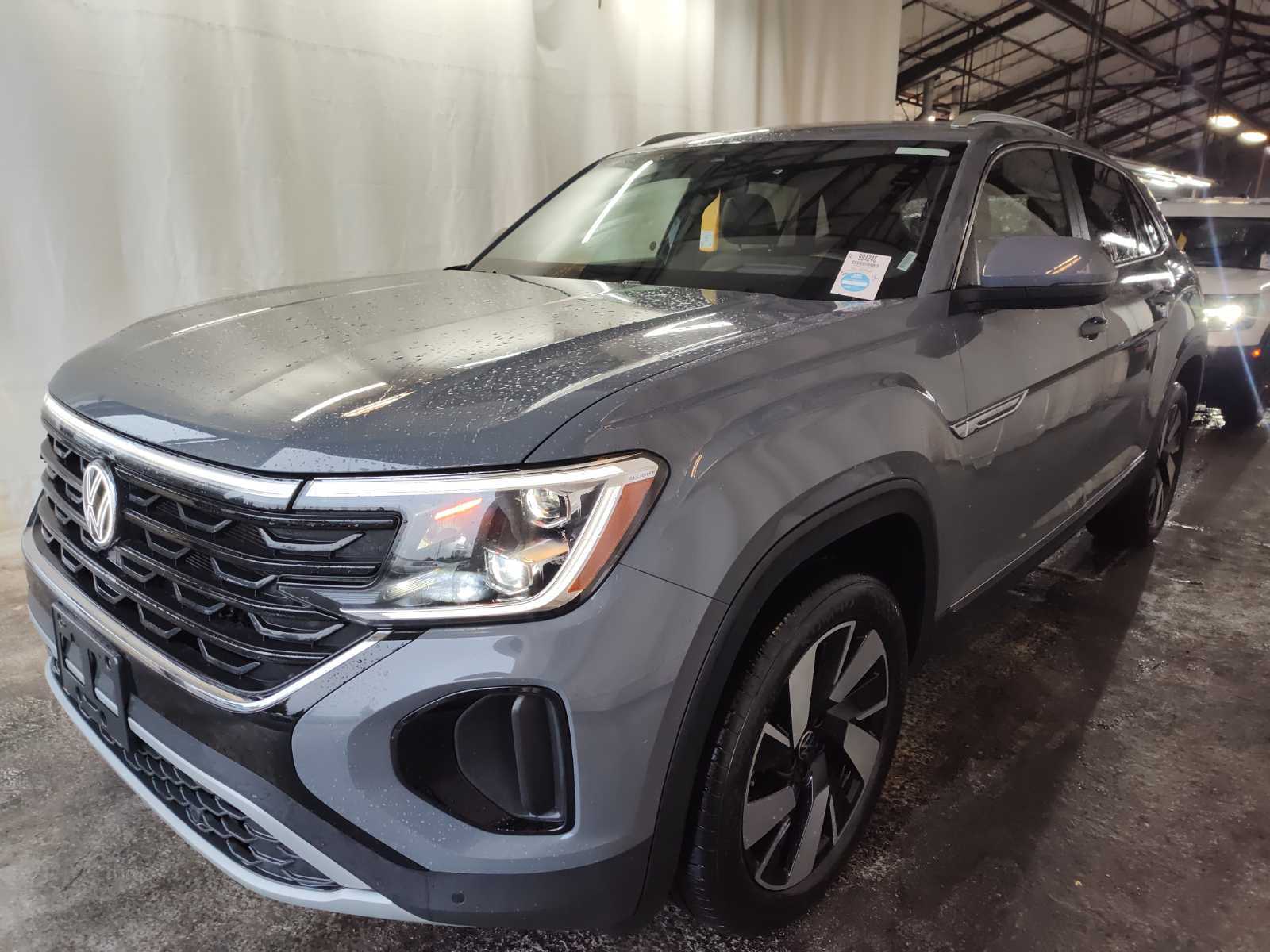 2025 Volkswagen Atlas Cross Sport   AWD