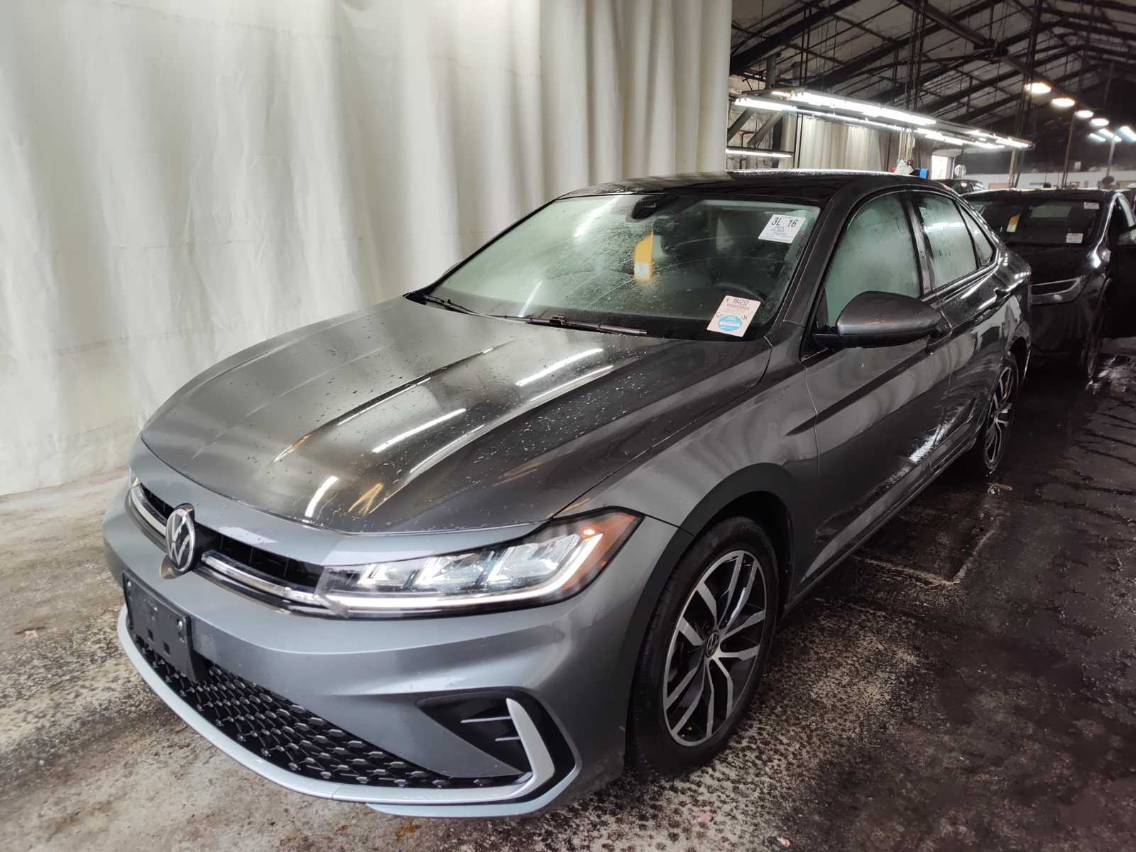 2025 Volkswagen Jetta  SE FWD