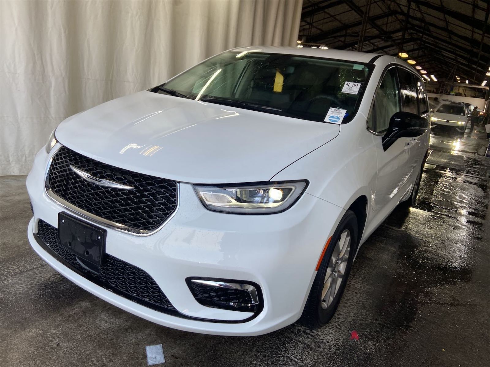 2024 Chrysler Pacifica  Touring L FWD