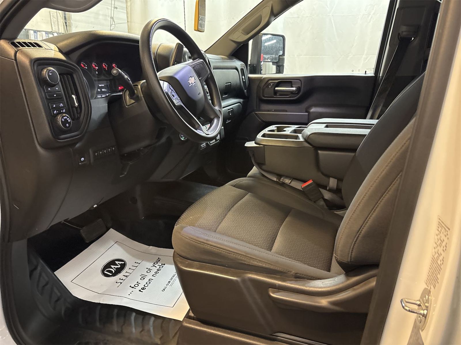 2024 Chevrolet Silverado 3500   AWD