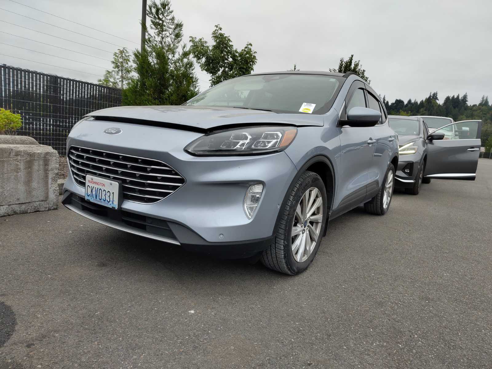2022 Ford Escape  Titanium AWD