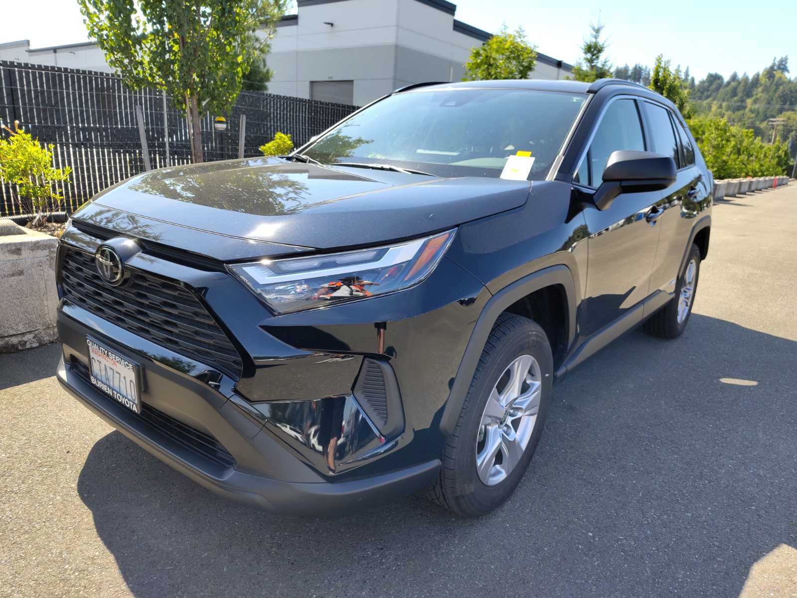 2025 Toyota RAV4  Hybrid LE AWD