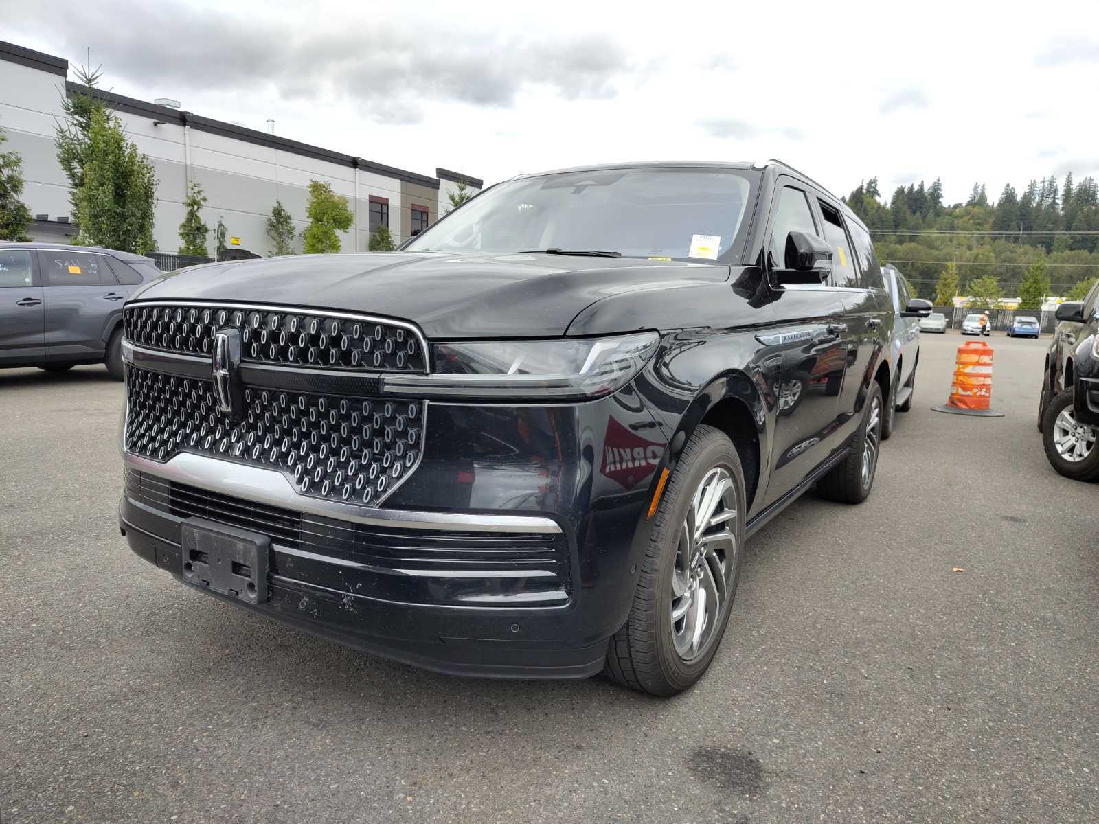 2025 Lincoln Navigator  Reserve AWD