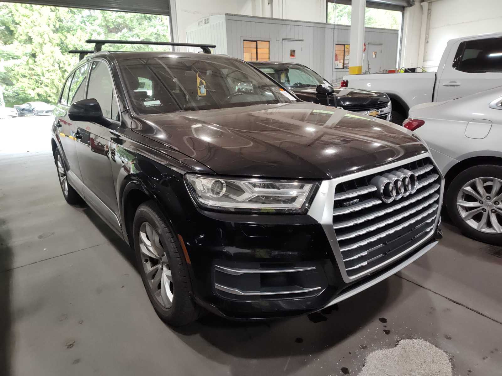 2019 Audi Q7  Premium AWD