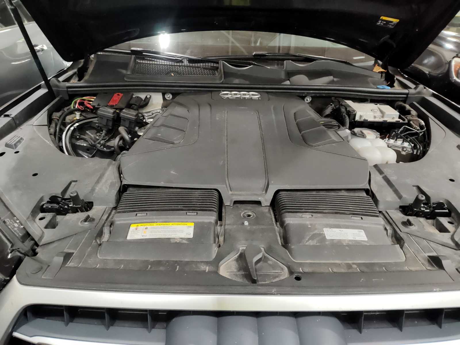 2019 Audi Q7  Premium AWD