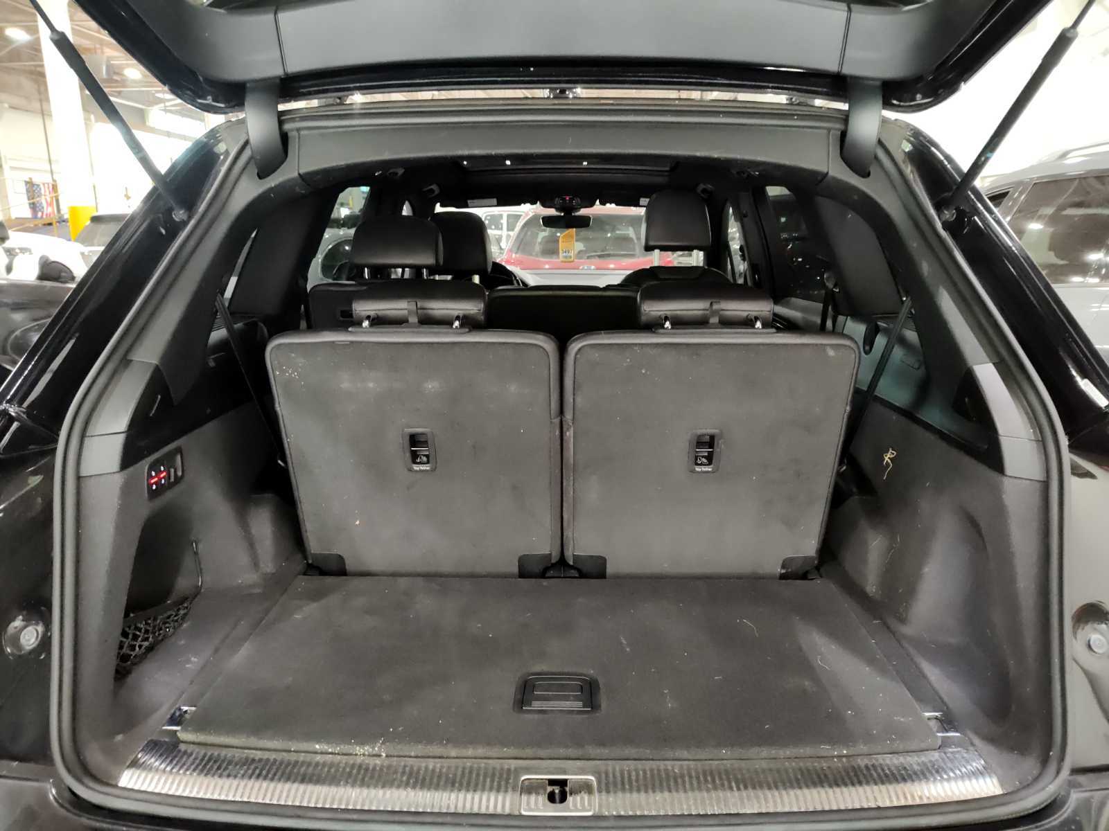 2019 Audi Q7  Premium AWD