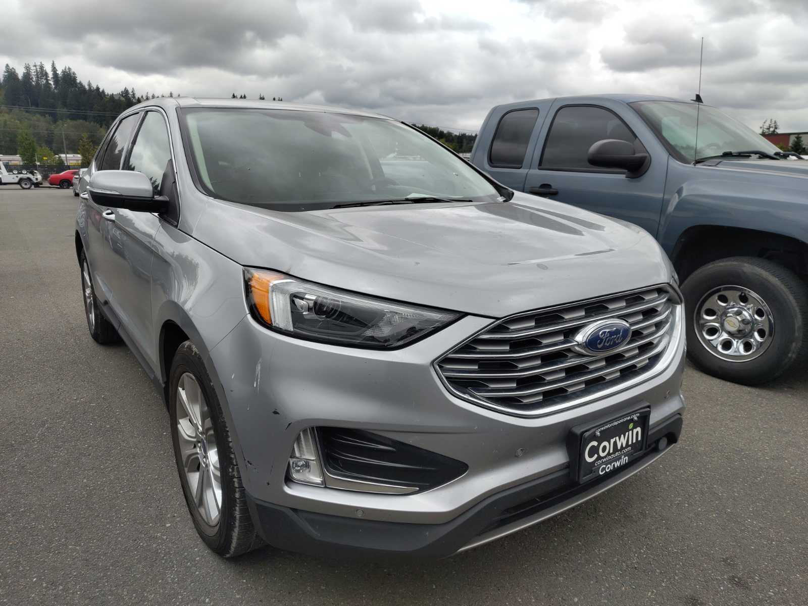 2022 Ford Edge  Titanium AWD