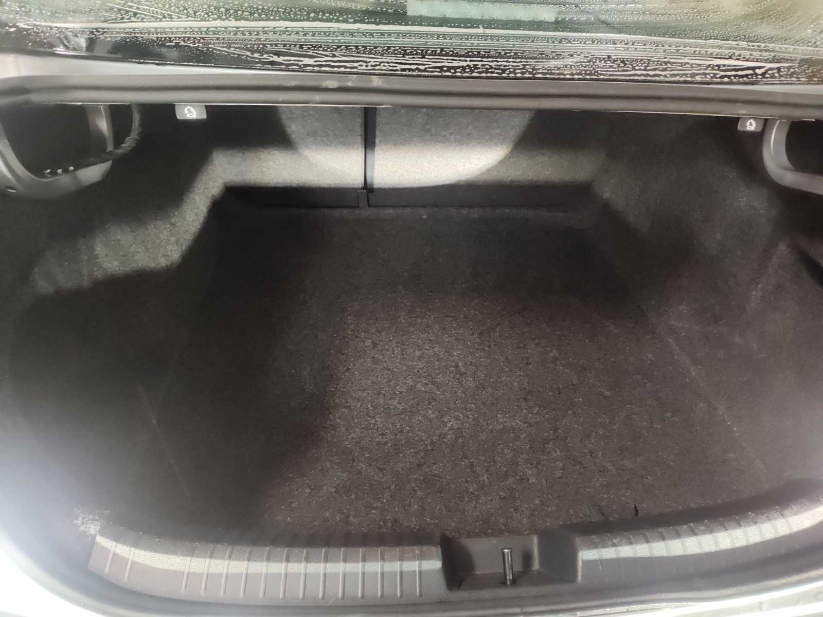 2025 Volkswagen Jetta  SE FWD