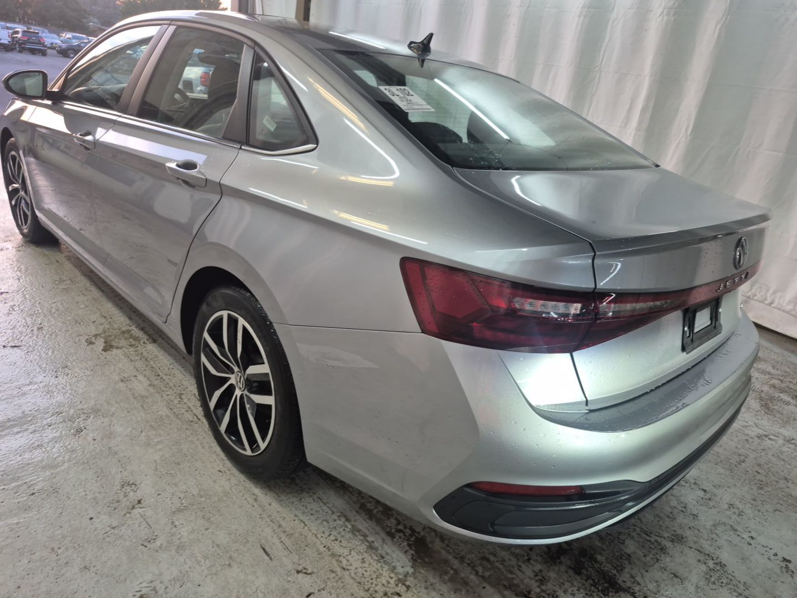 2025 Volkswagen Jetta  SE FWD