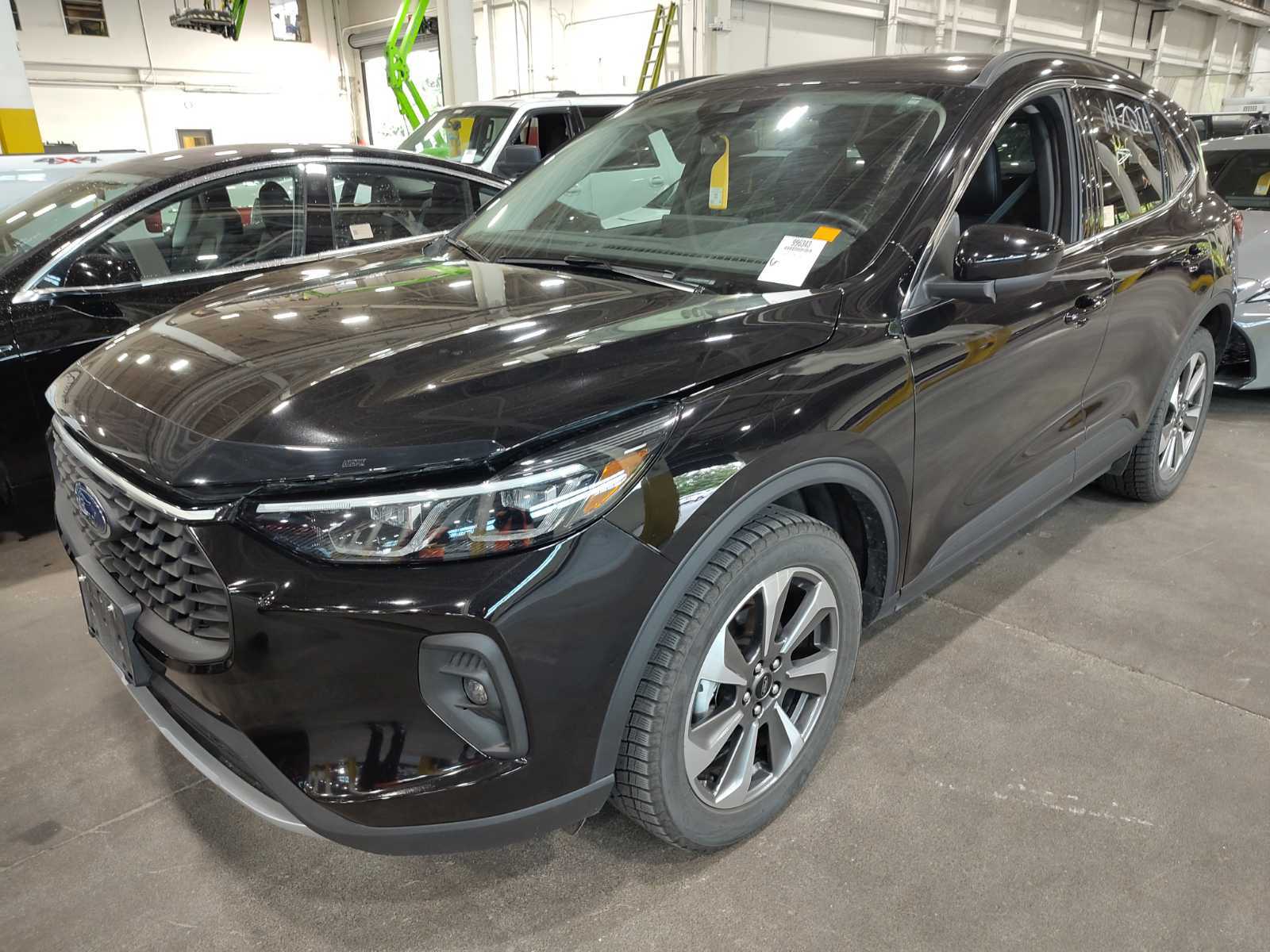 2025 Ford Escape   AWD