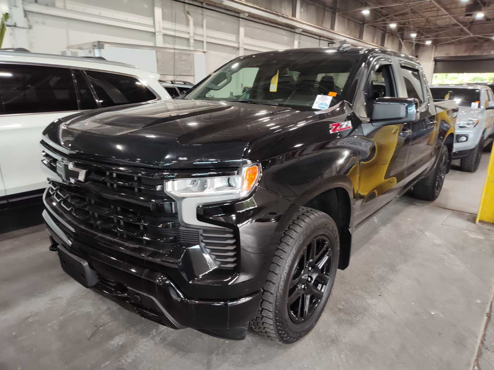 2023 Chevrolet Silverado 1500  RST AWD