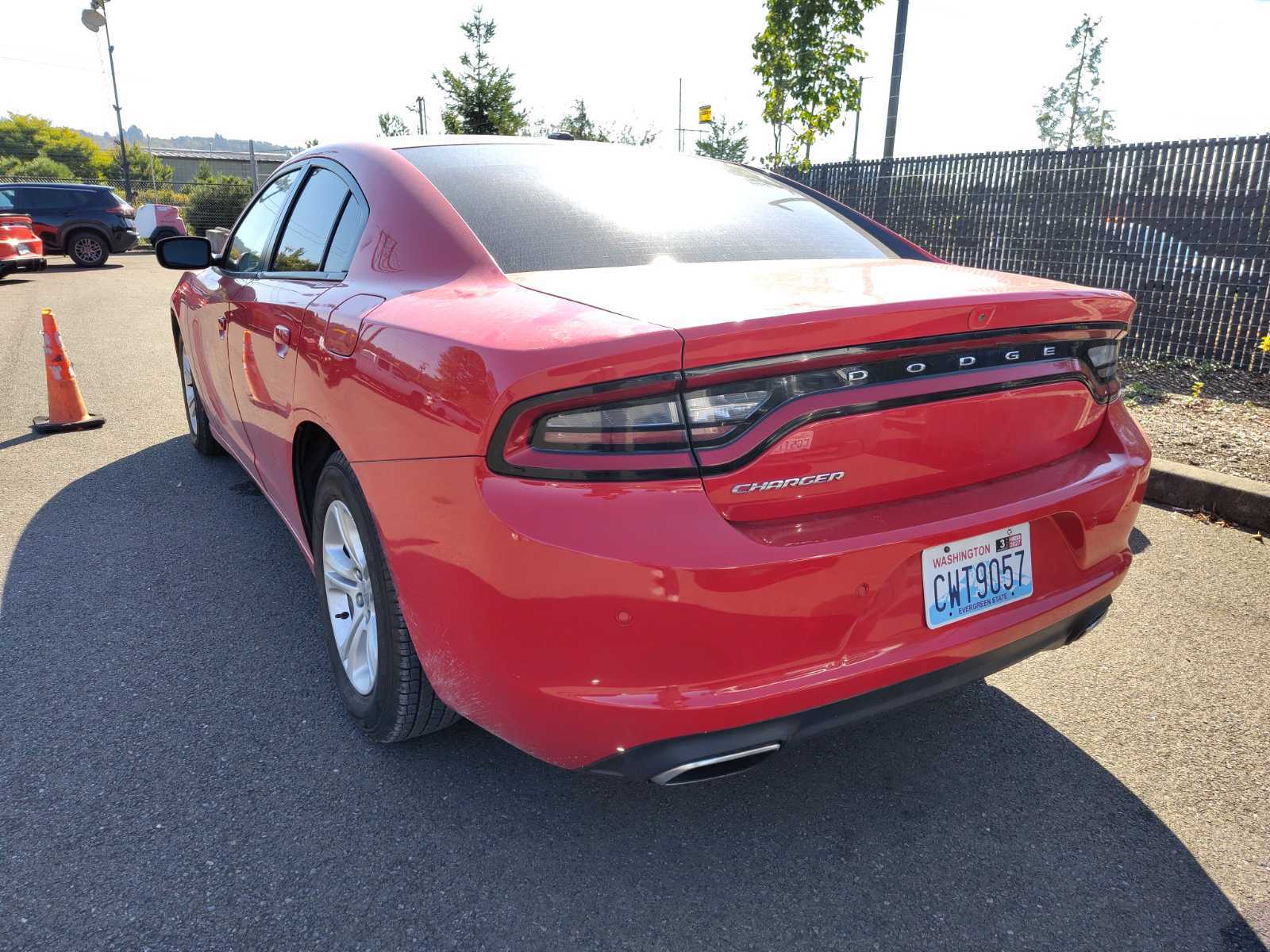 2021 Dodge Charger  SXT RWD