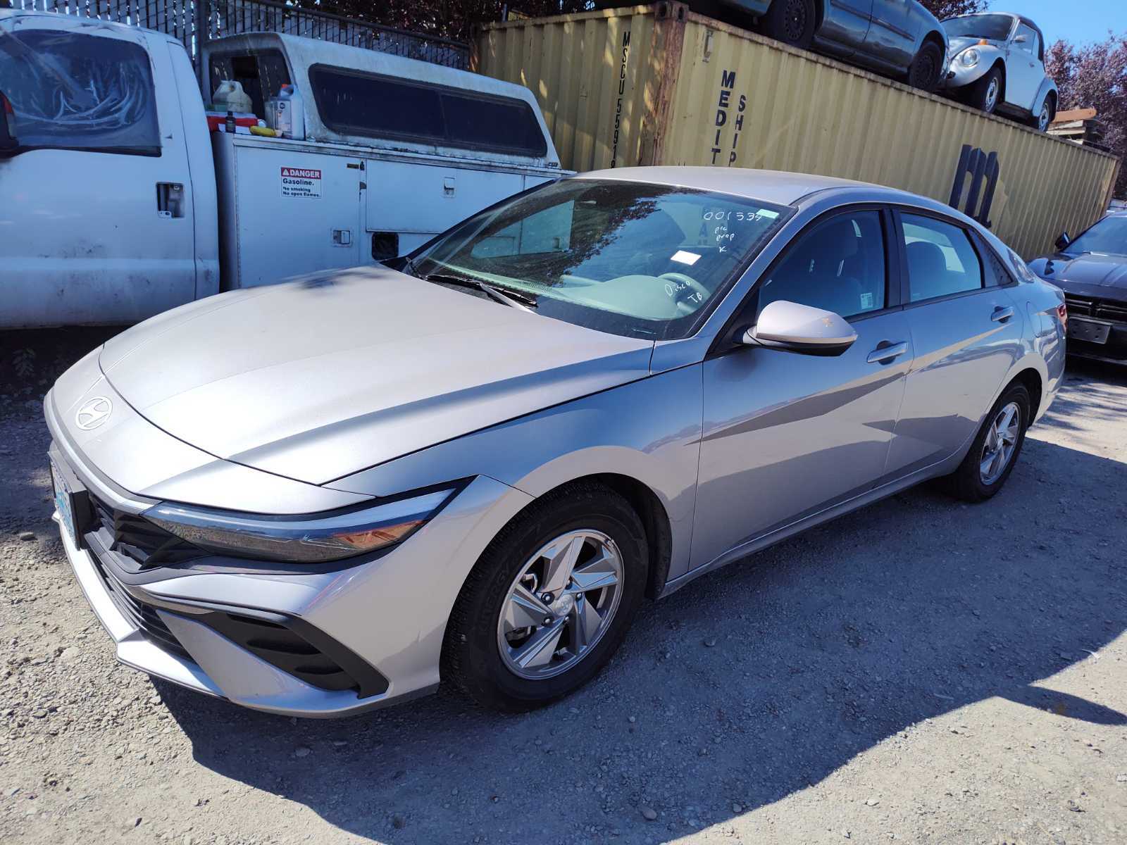 2025 Hyundai Elantra  SE FWD