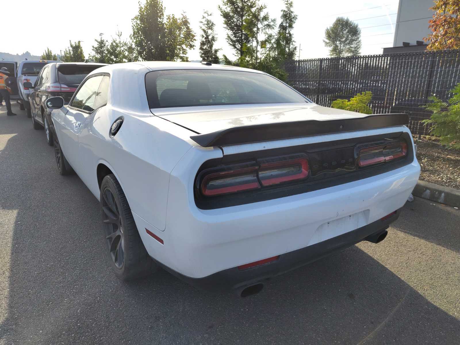 2021 Dodge Challenger  SXT RWD
