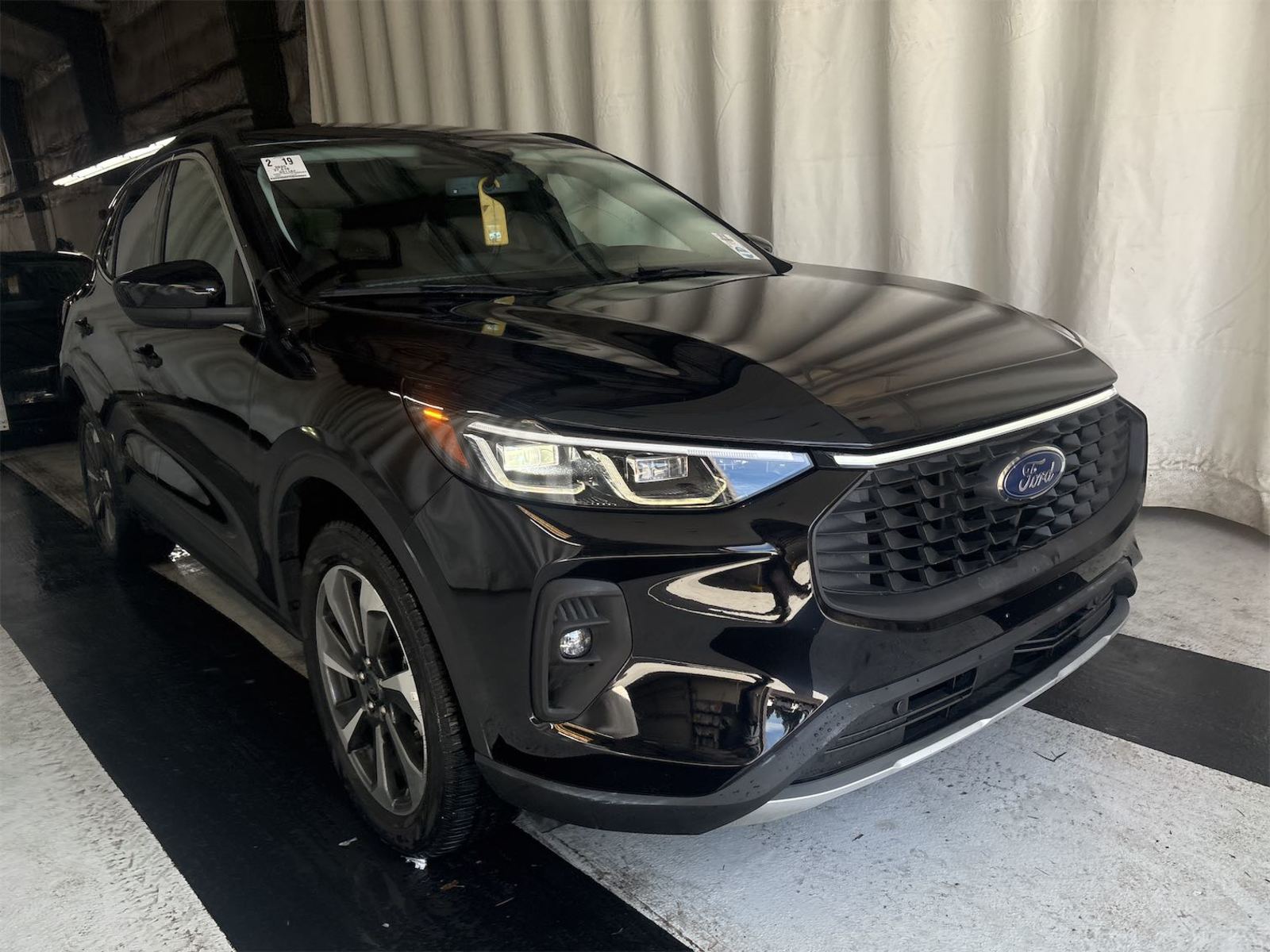2025 Ford Escape   AWD