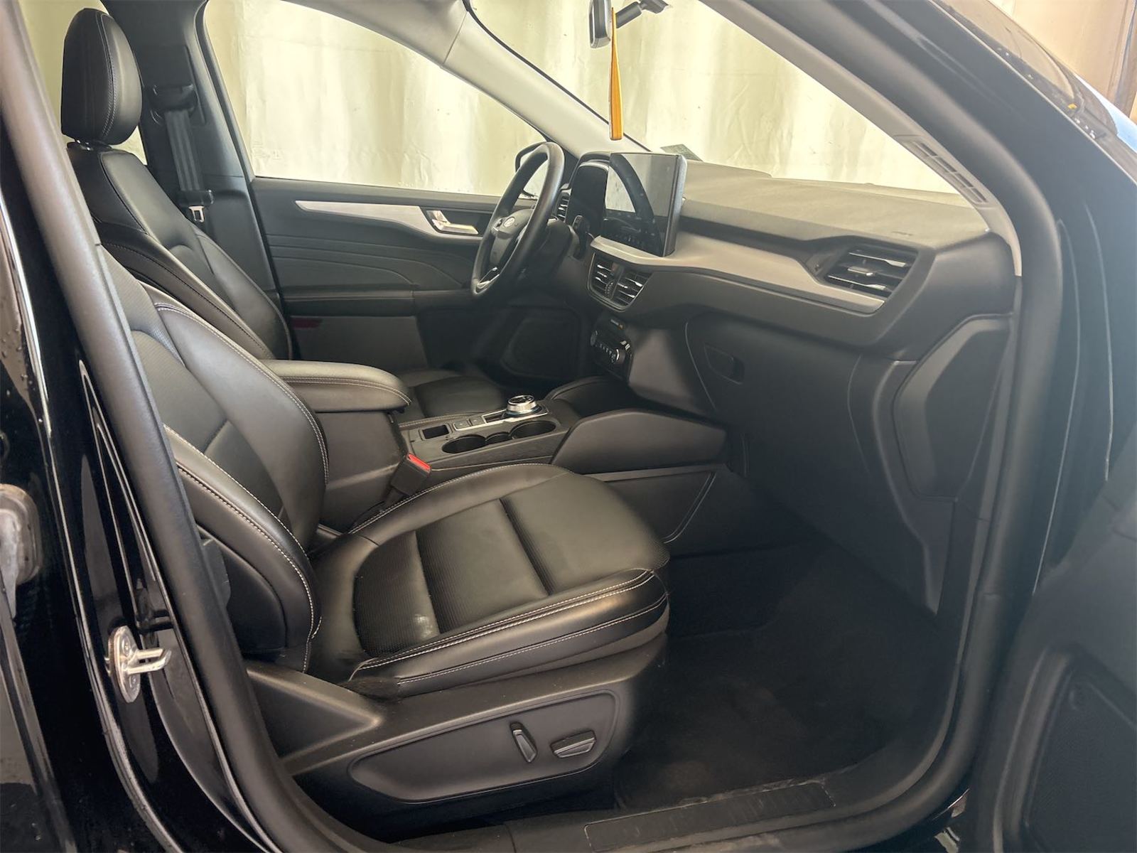 2025 Ford Escape   AWD
