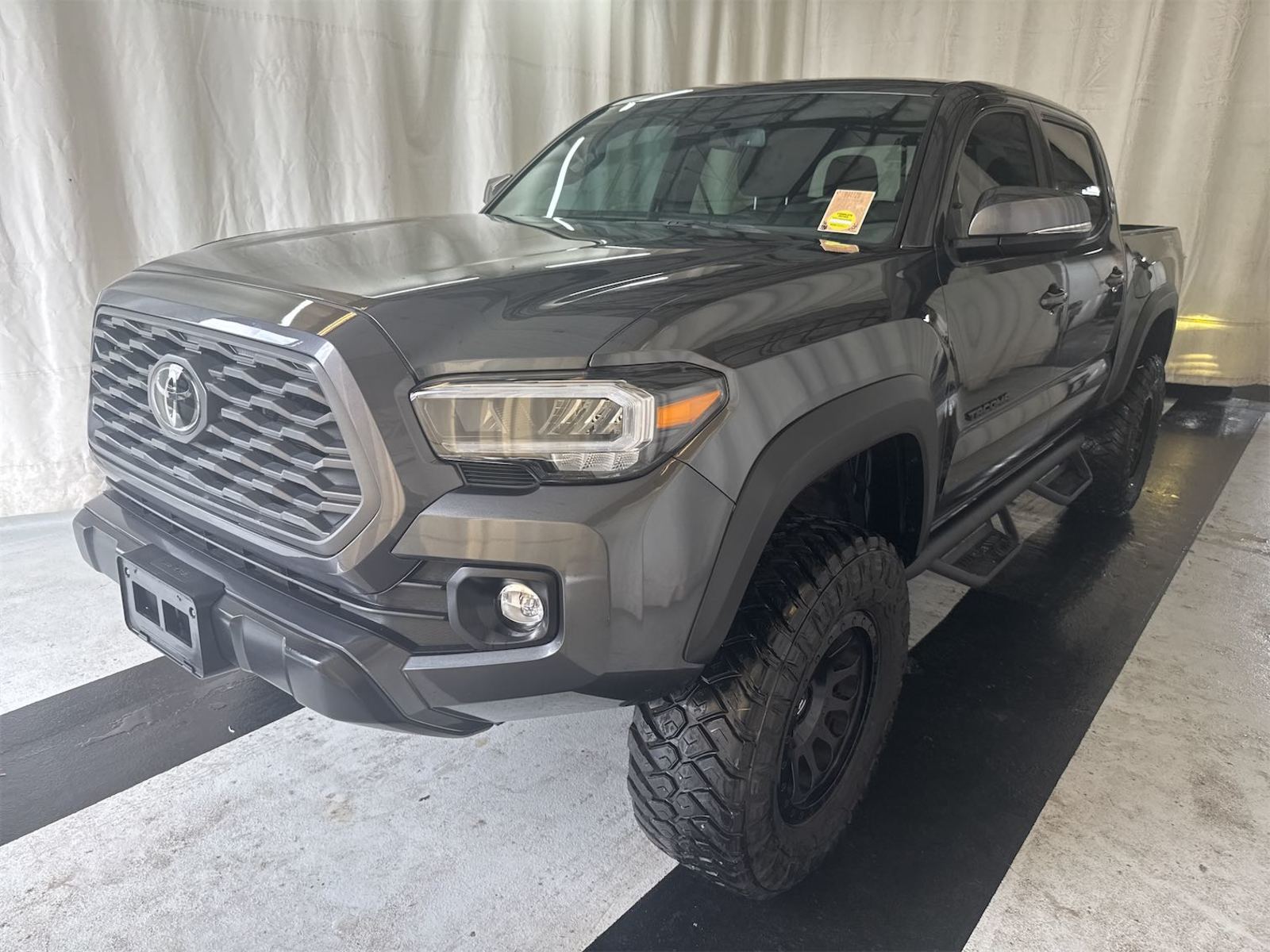 2023 Toyota Tacoma   AWD