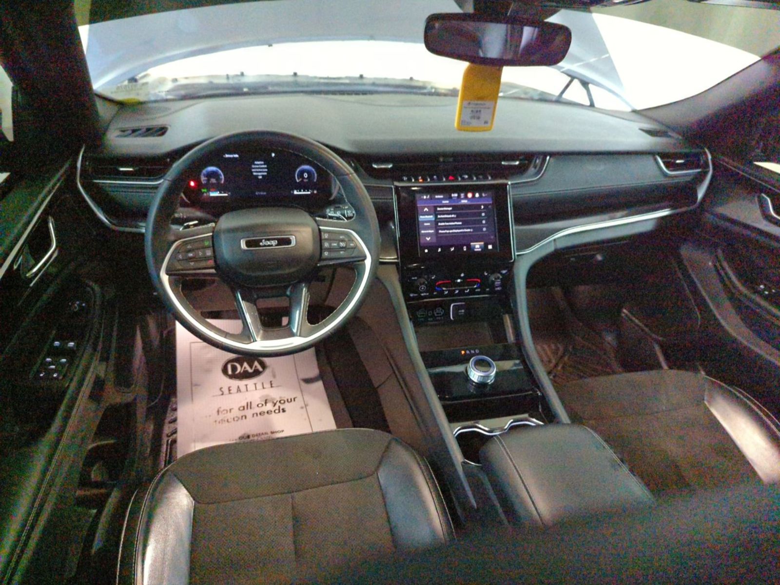 2023 Jeep Grand Cherokee   AWD