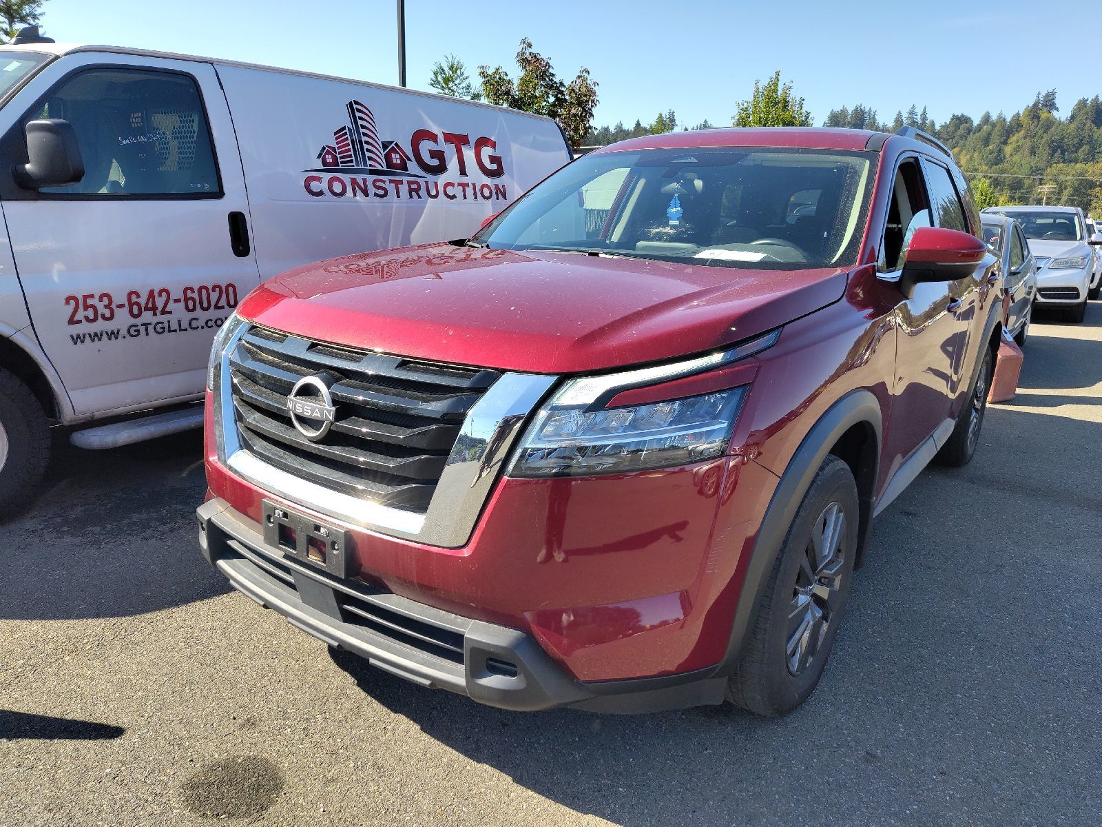 2022 Nissan Pathfinder SV AWD