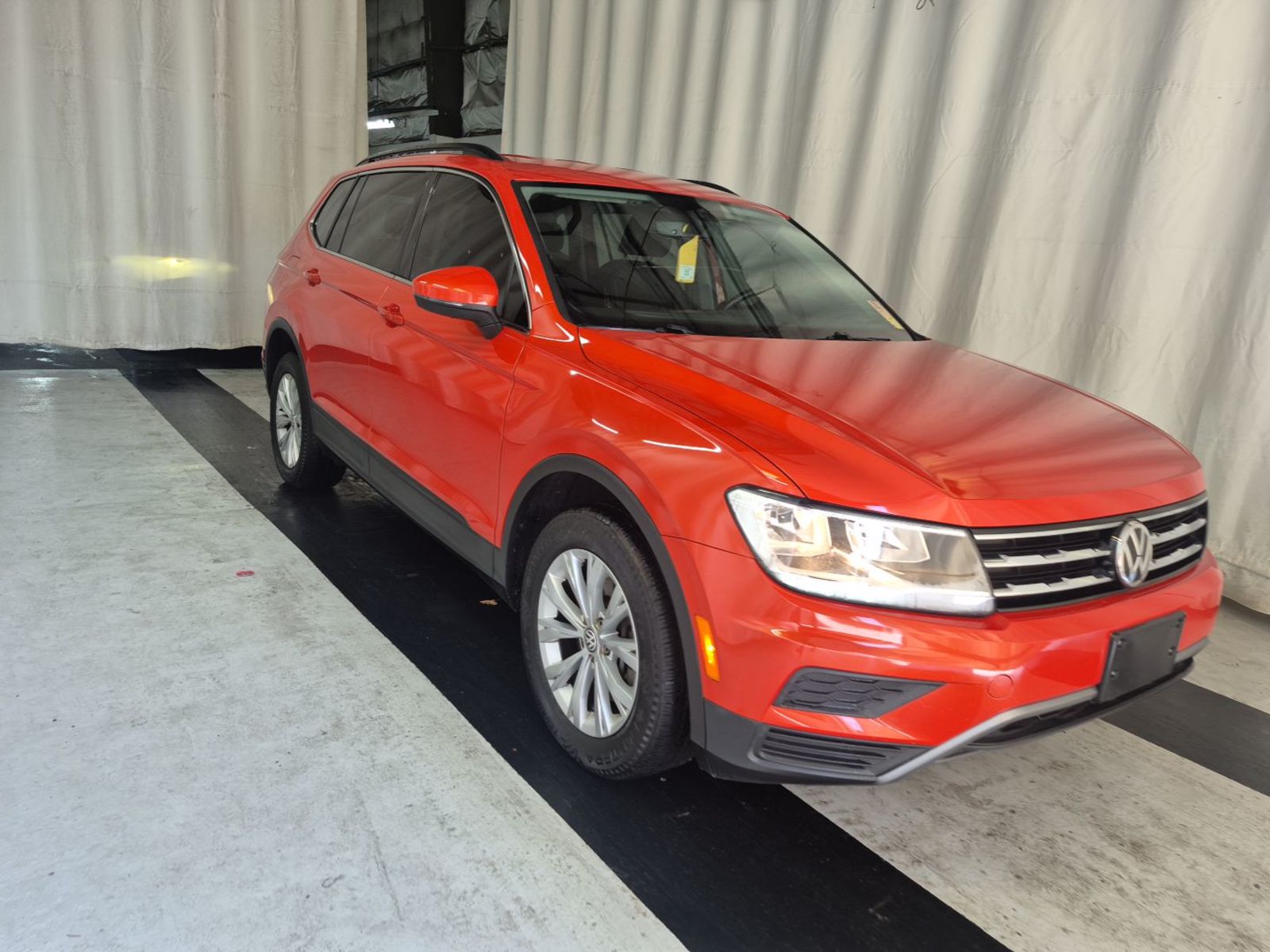 2019 Volkswagen Tiguan  SE AWD