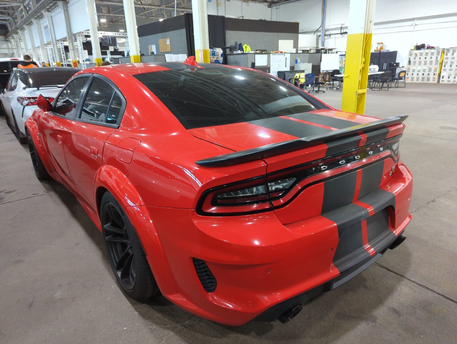 2021 Dodge Charger   RWD