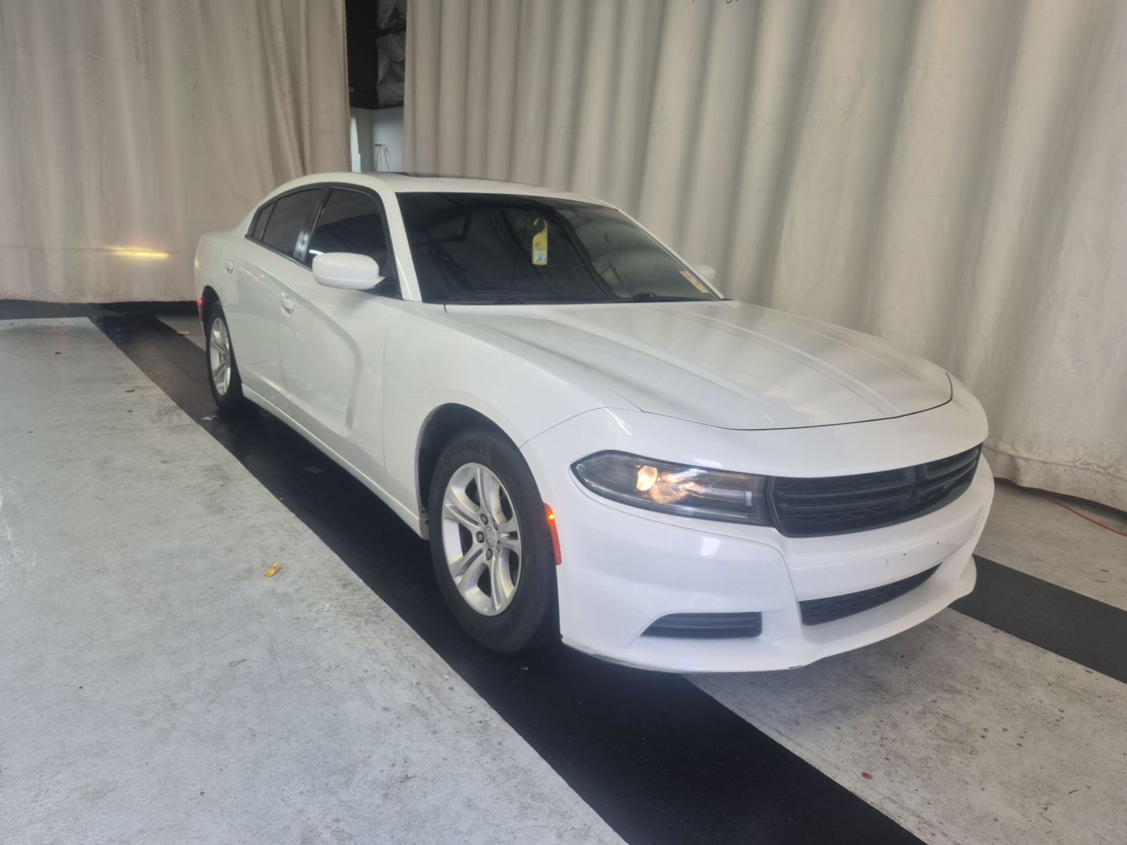 2019 Dodge Charger  SXT RWD