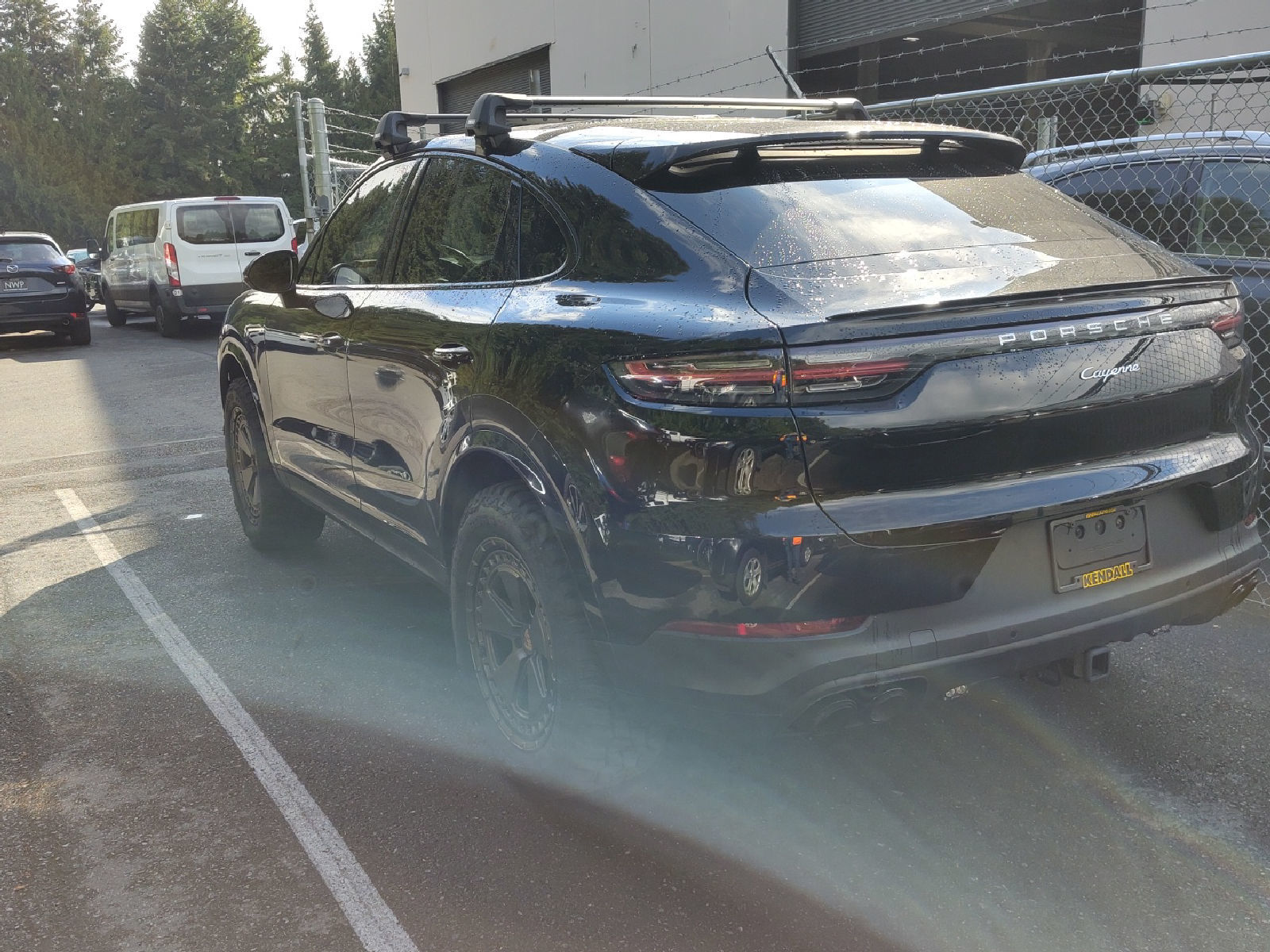 2021 Porsche cayenne   AWD