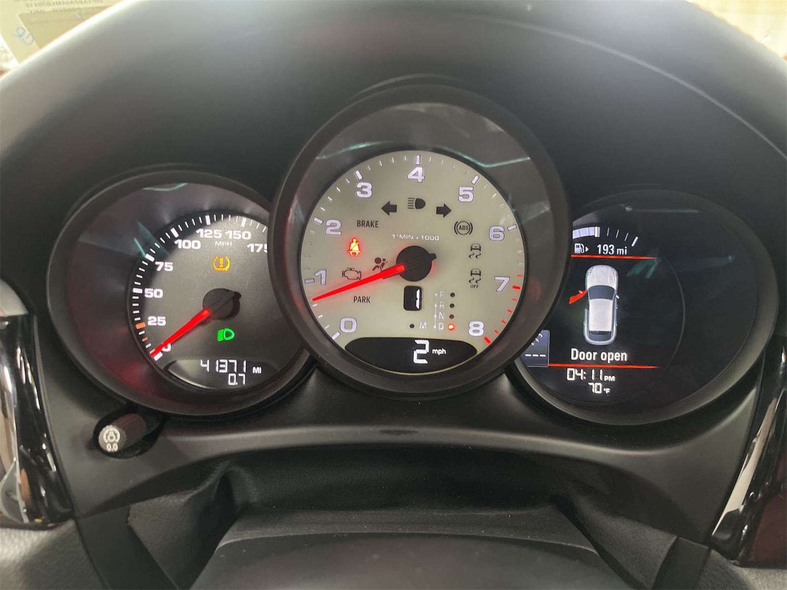 2021 Porsche macan  S AWD