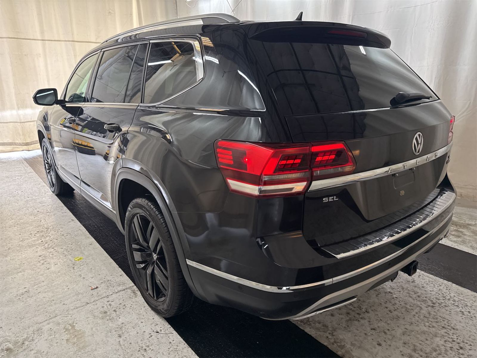 2019 Volkswagen Atlas   AWD