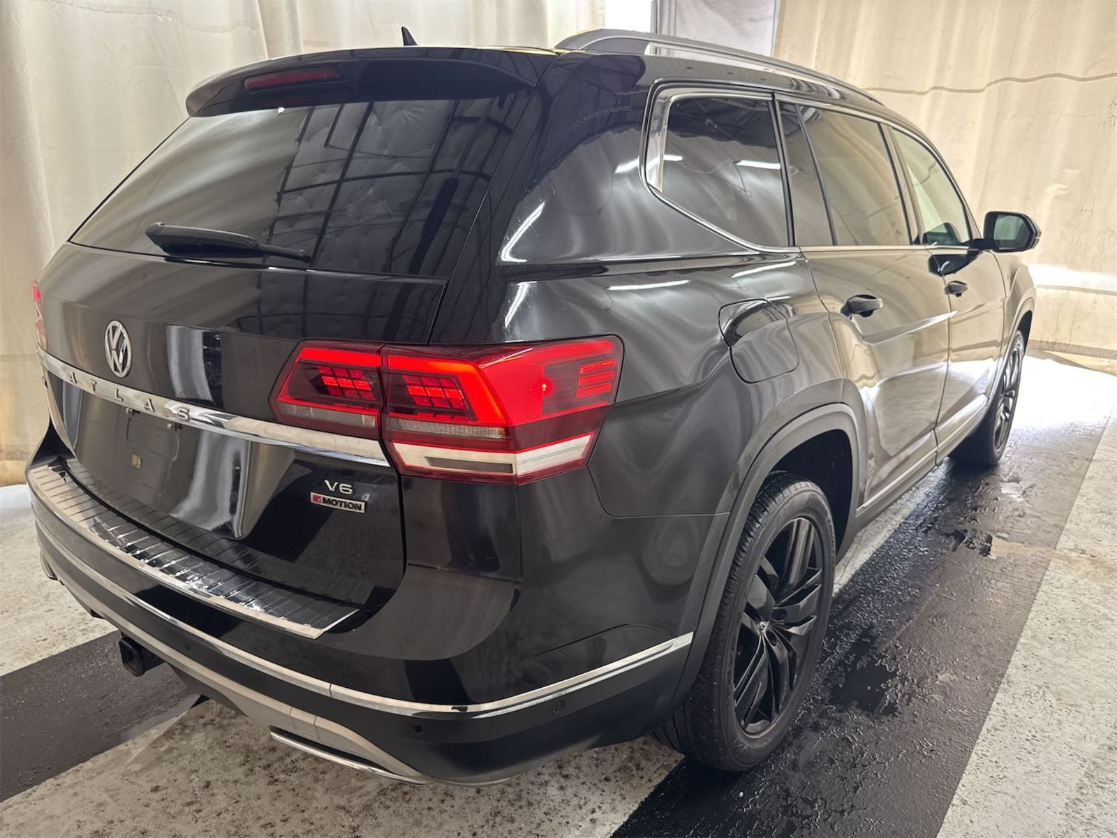 2019 Volkswagen Atlas   AWD