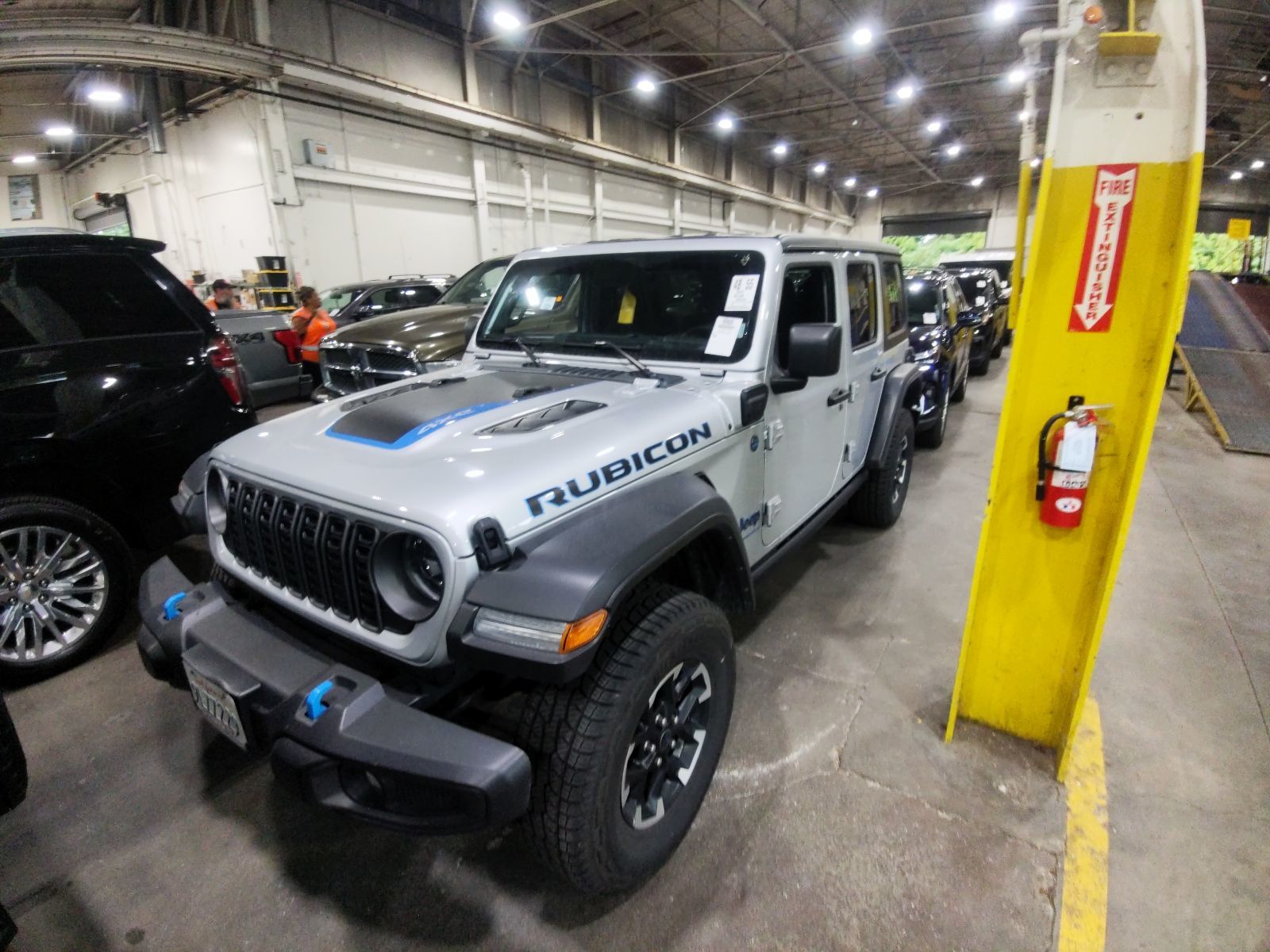 2024 Jeep Wrangler   AWD