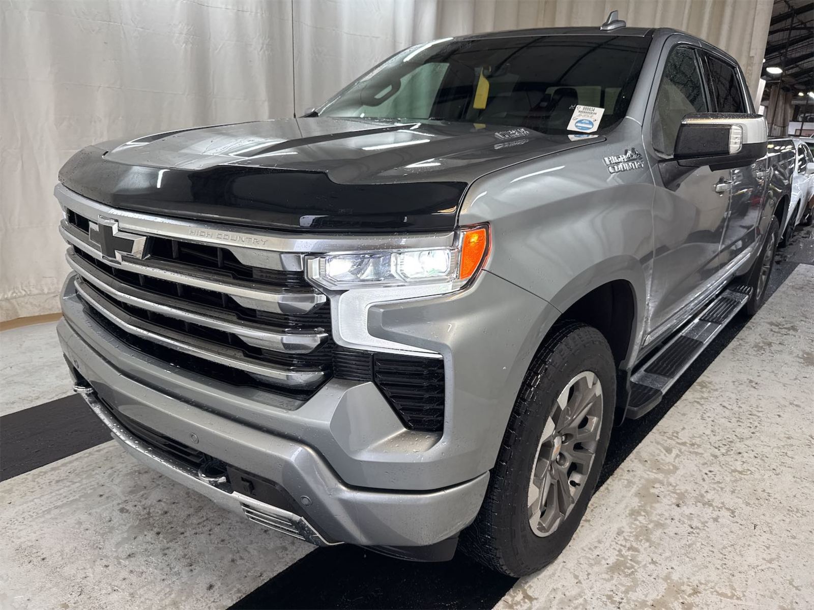 2025 Chevrolet Silverado 1500  High Country AWD