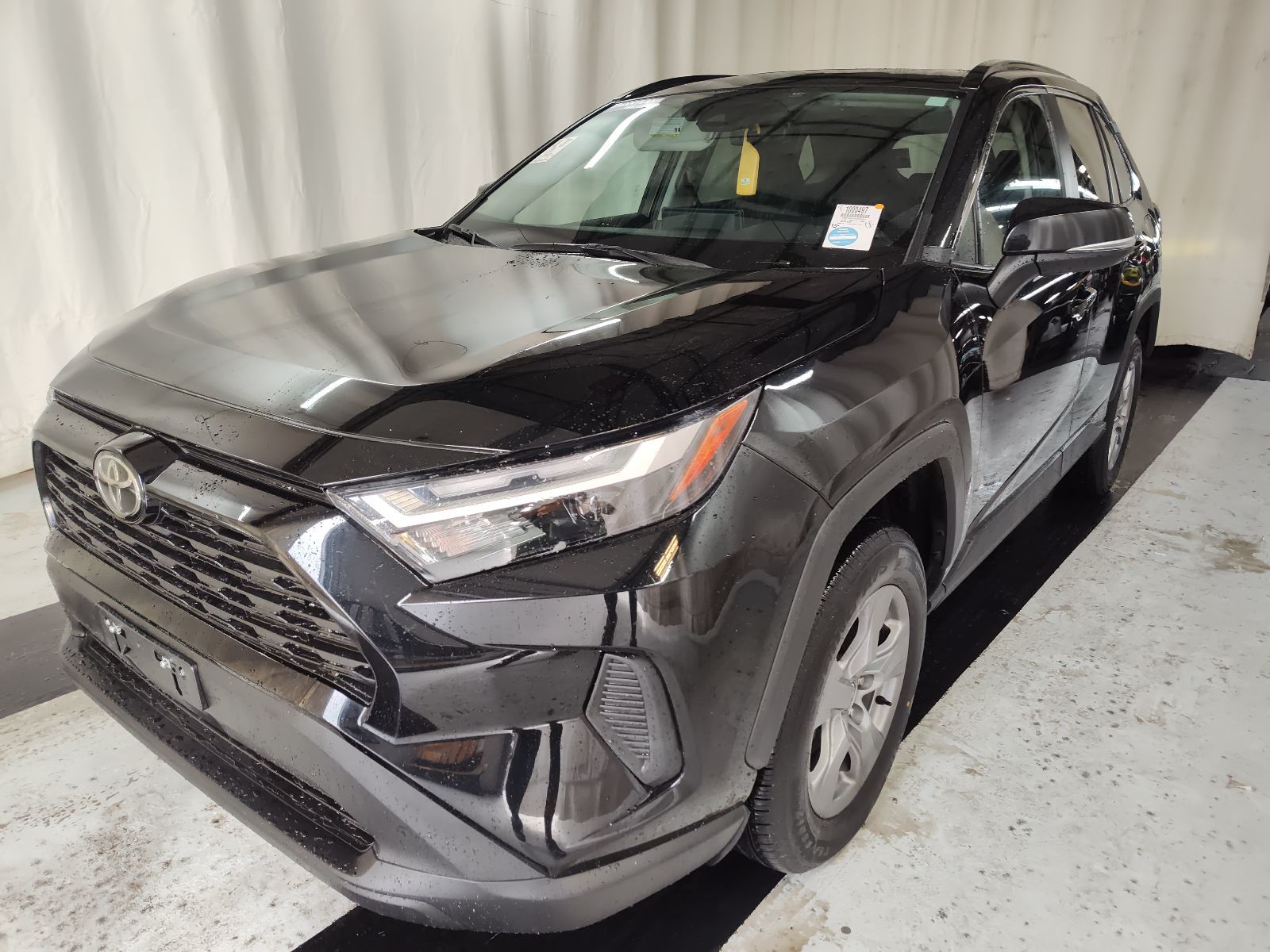 2024 Toyota RAV4  XLE AWD