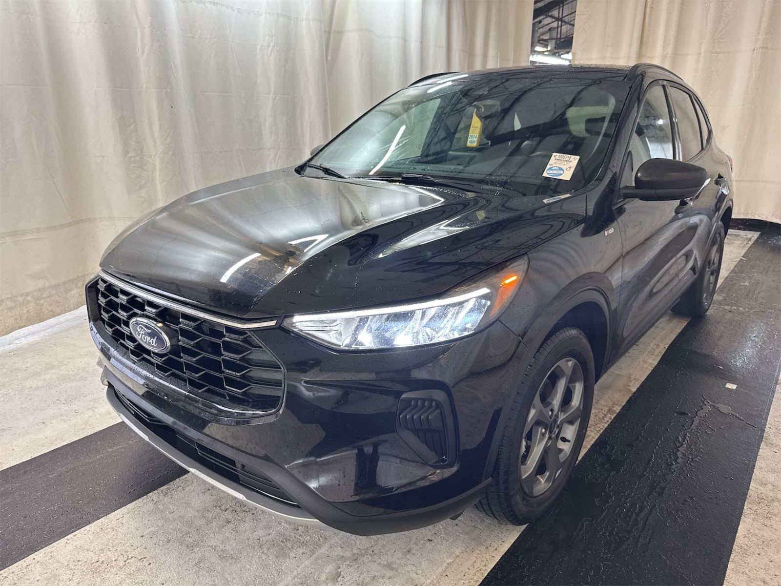 2025 Ford Escape   AWD