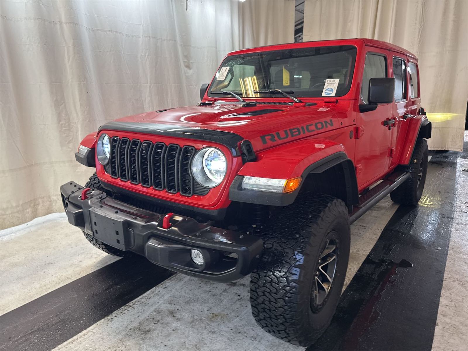2024 Jeep Wrangler   AWD